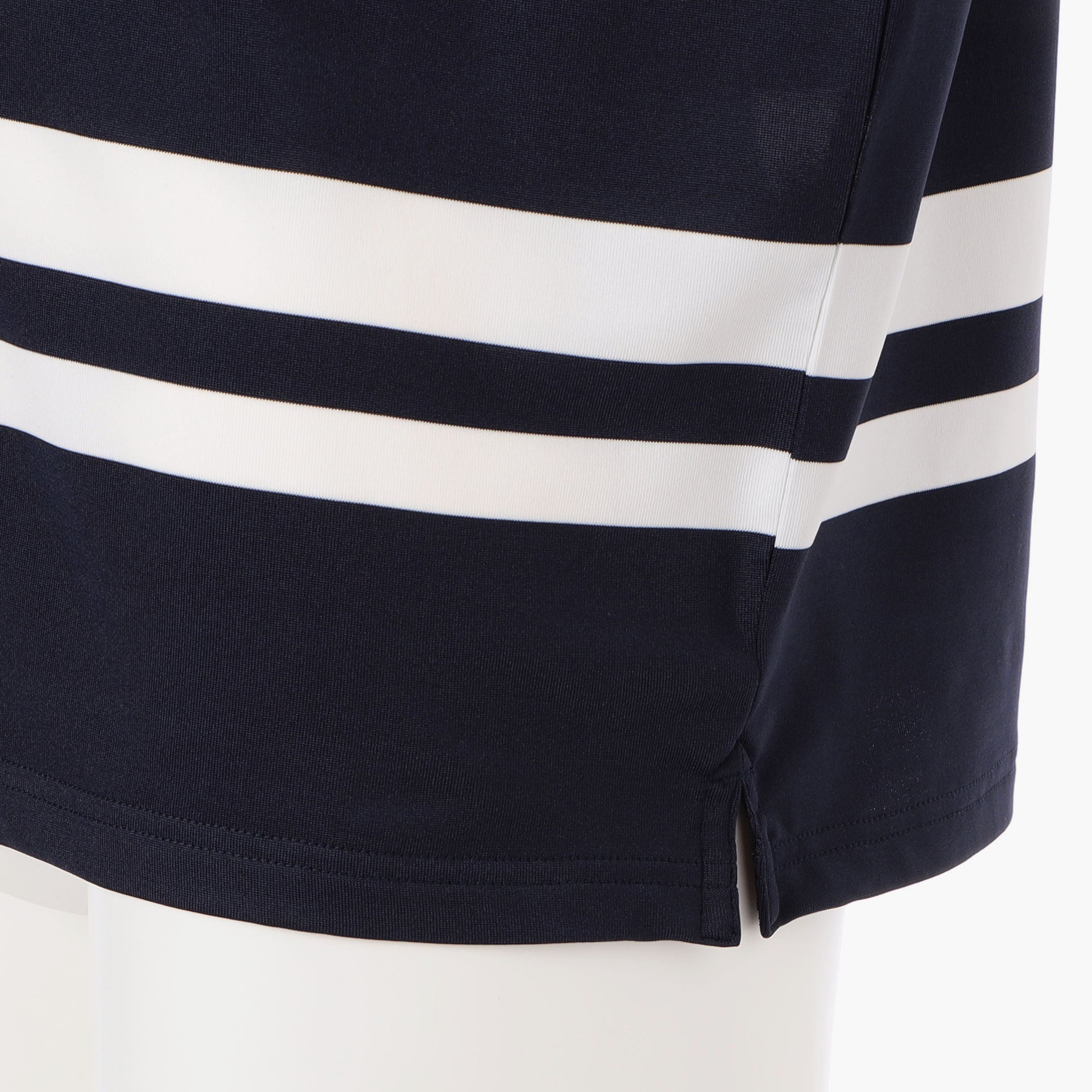 MEN’S PANEL STRIPE HIGHNECK