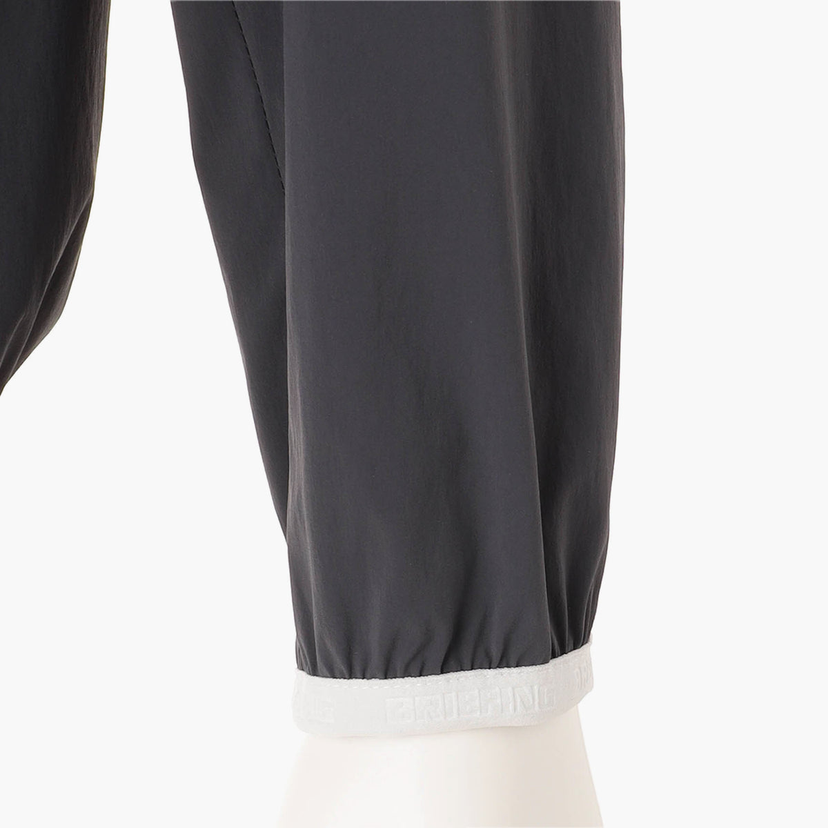 WOMEN’S WIND ANORAK