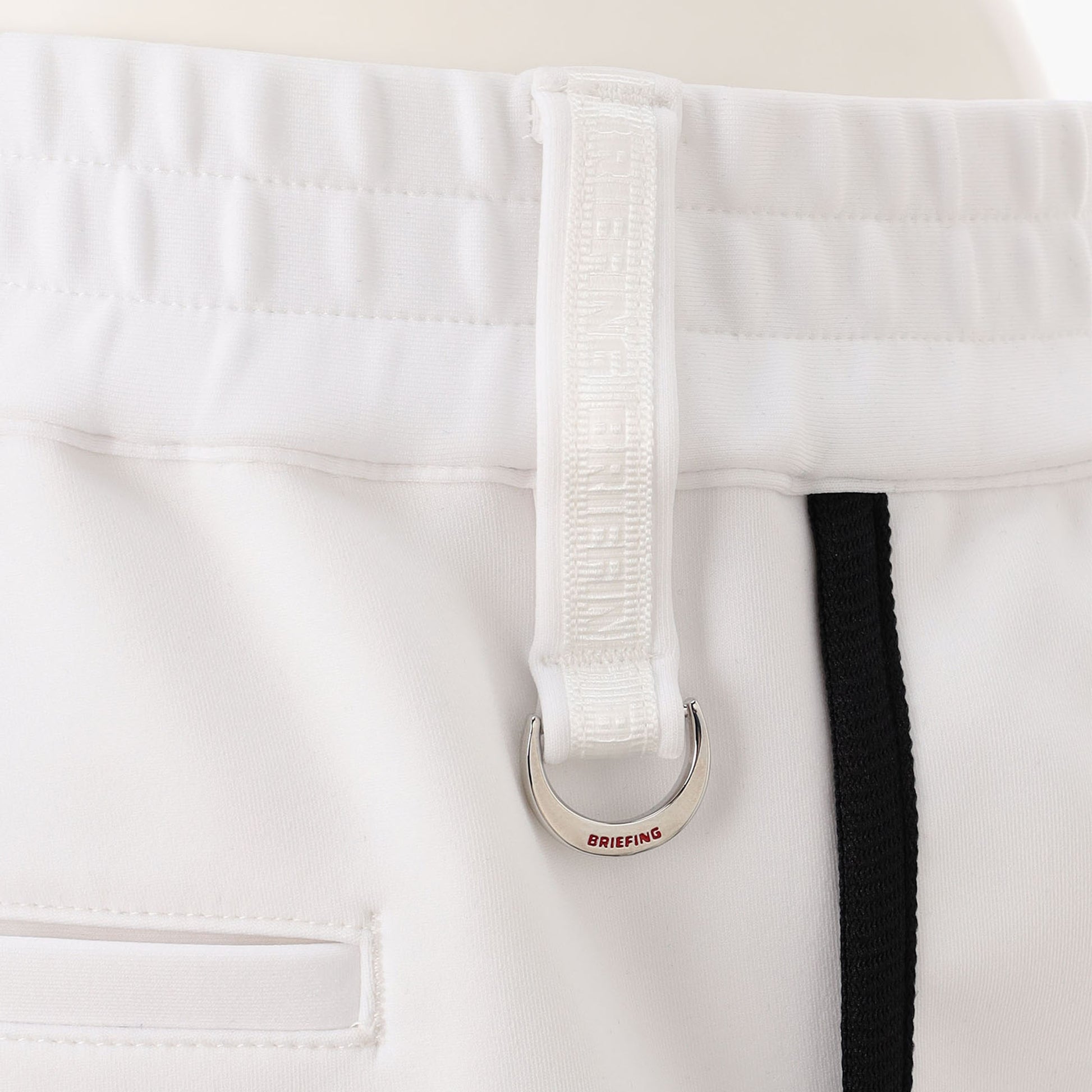 BRIEFING WOMEN’S PIPING SHORT PANTS, Apparels, Golf