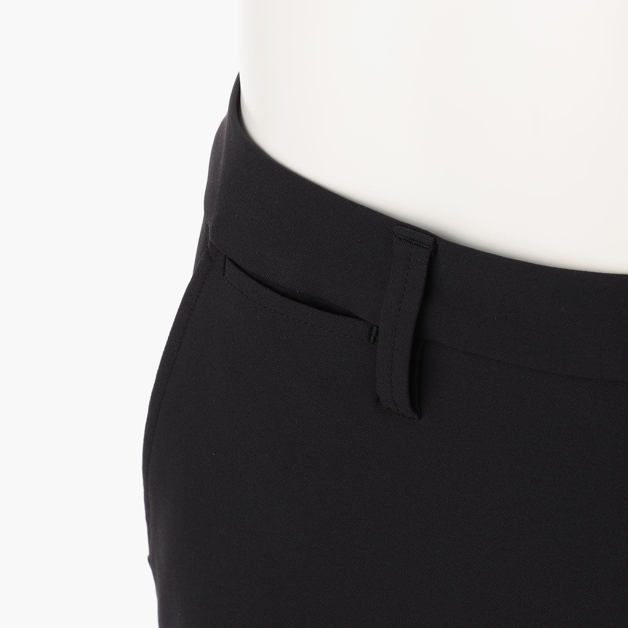 MEN'S PUNCHING LOGO SHORT PANTS