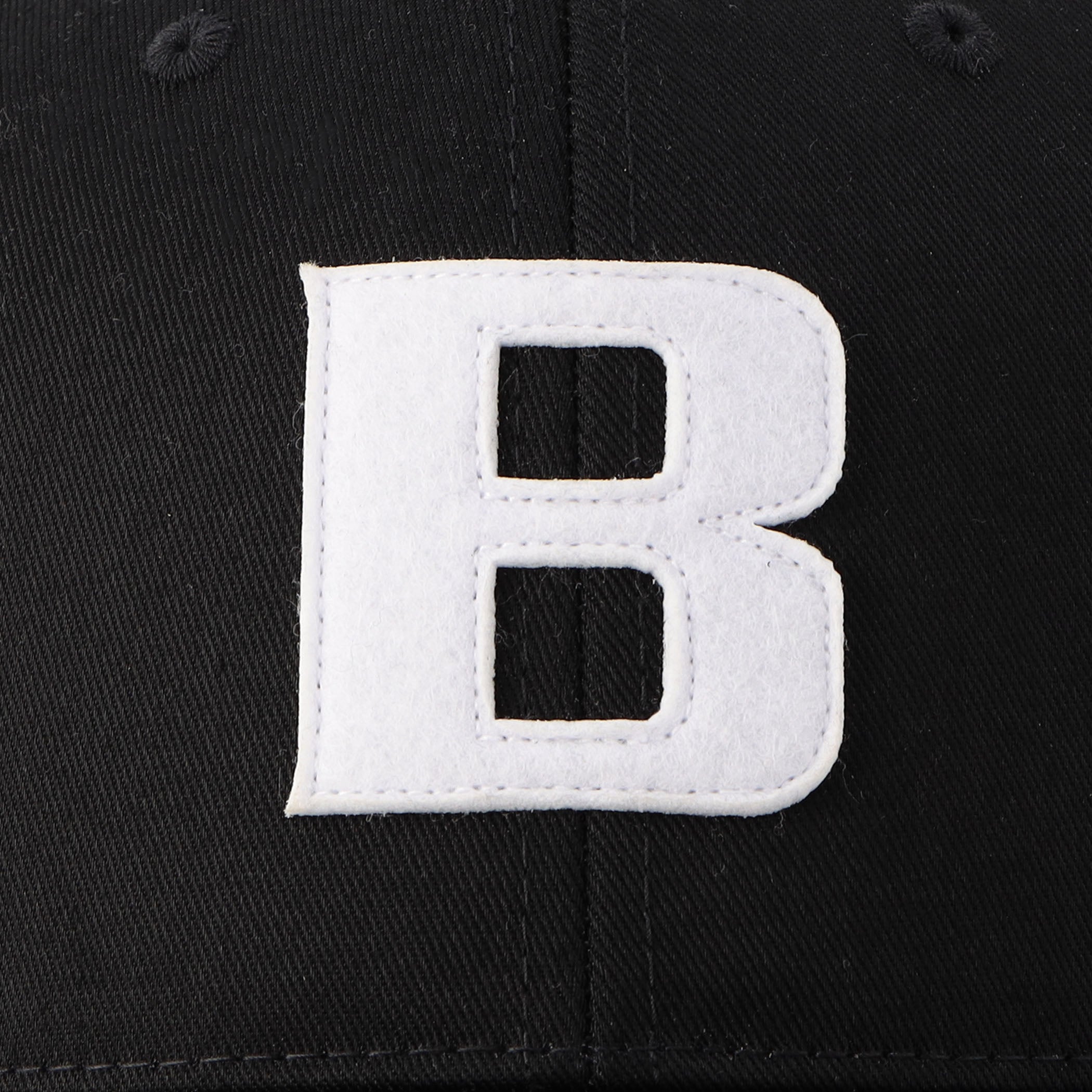 MEN’S INITIAL CAP