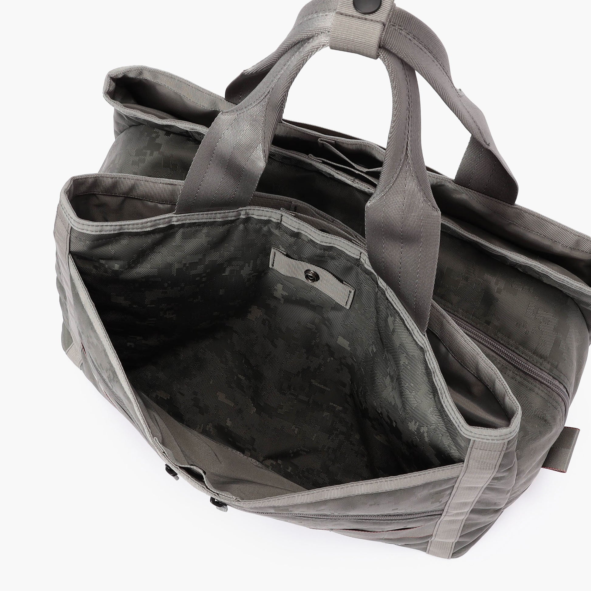 BRIEFING NEO 3ROOMS WIRE DIGITAL CAMO JQ, Bags, Golf