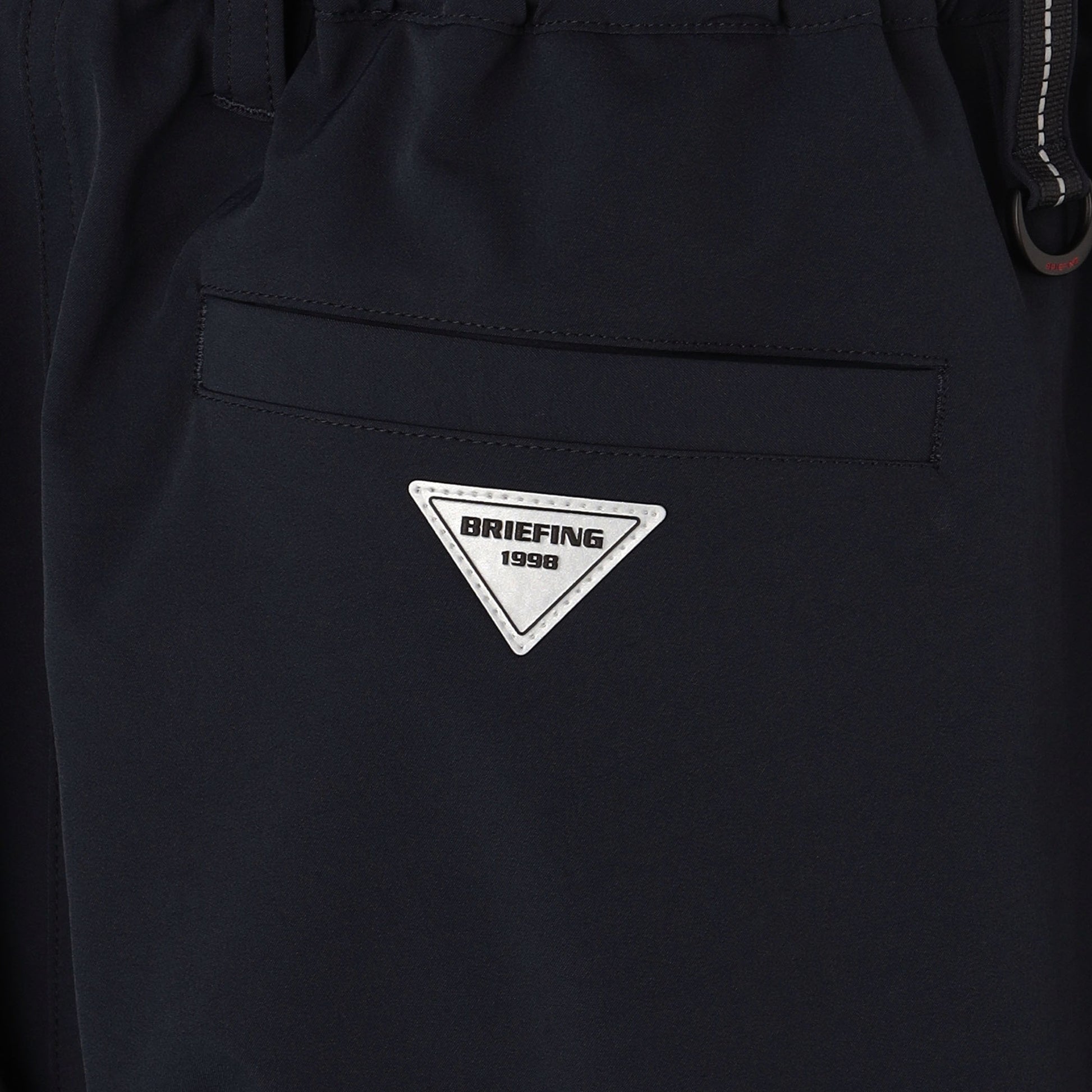 BRIEFING REF MEN’S STRETCH BELTED WIDE SHORT PANTS, Apparels, Golf