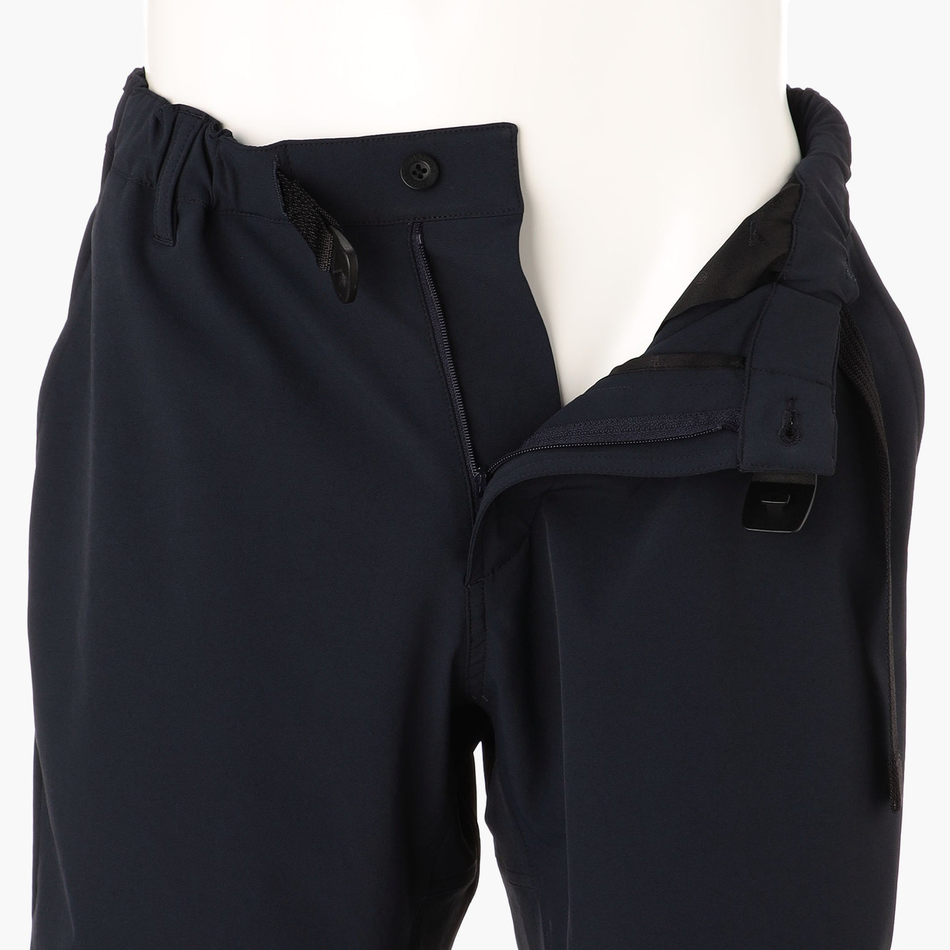 BRIEFING REF MEN’S STRETCH BELTED WIDE SHORT PANTS, Apparels, Golf