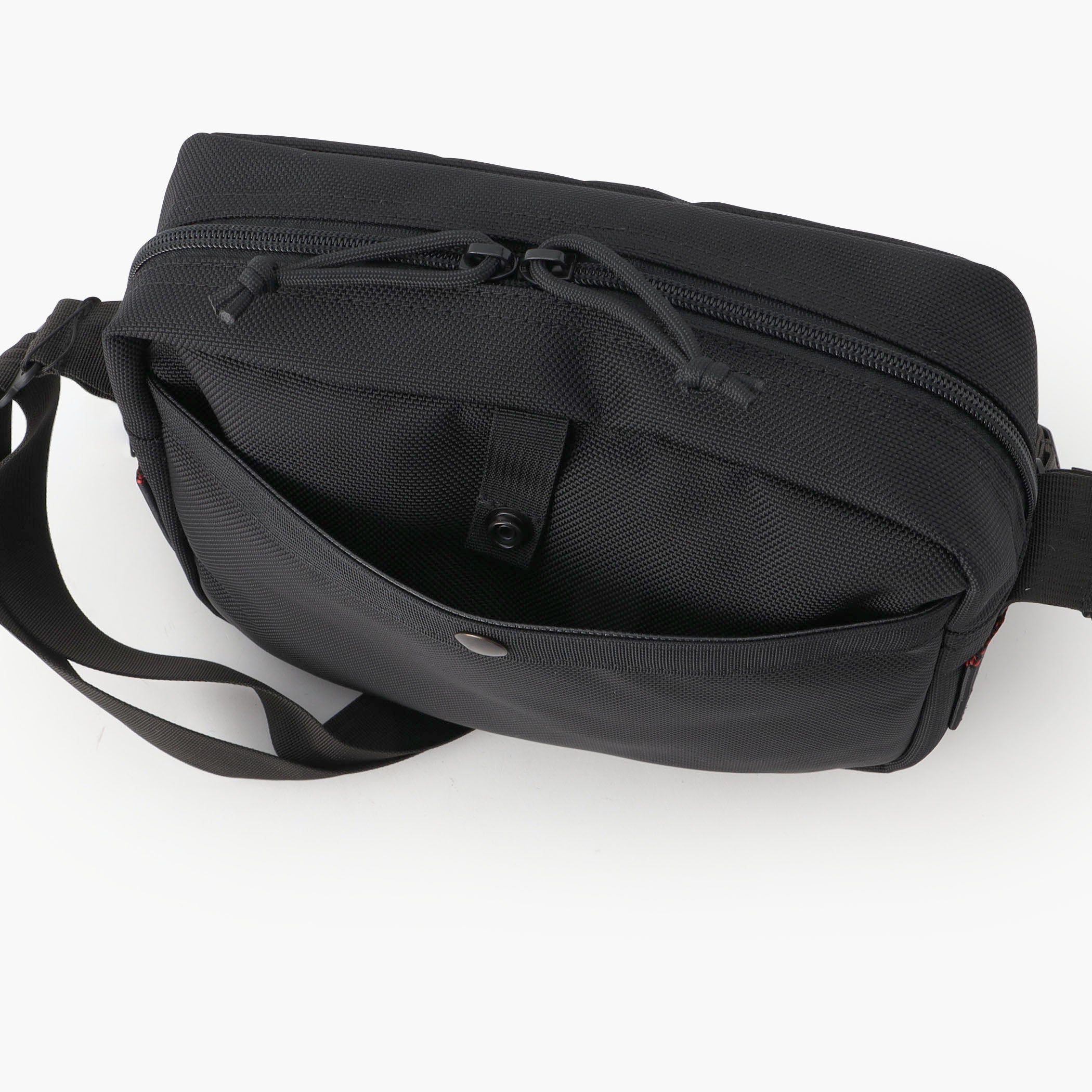 MAG SHOULDER S Ballistic Nylon Shoulder Bag - BRIEFING Official