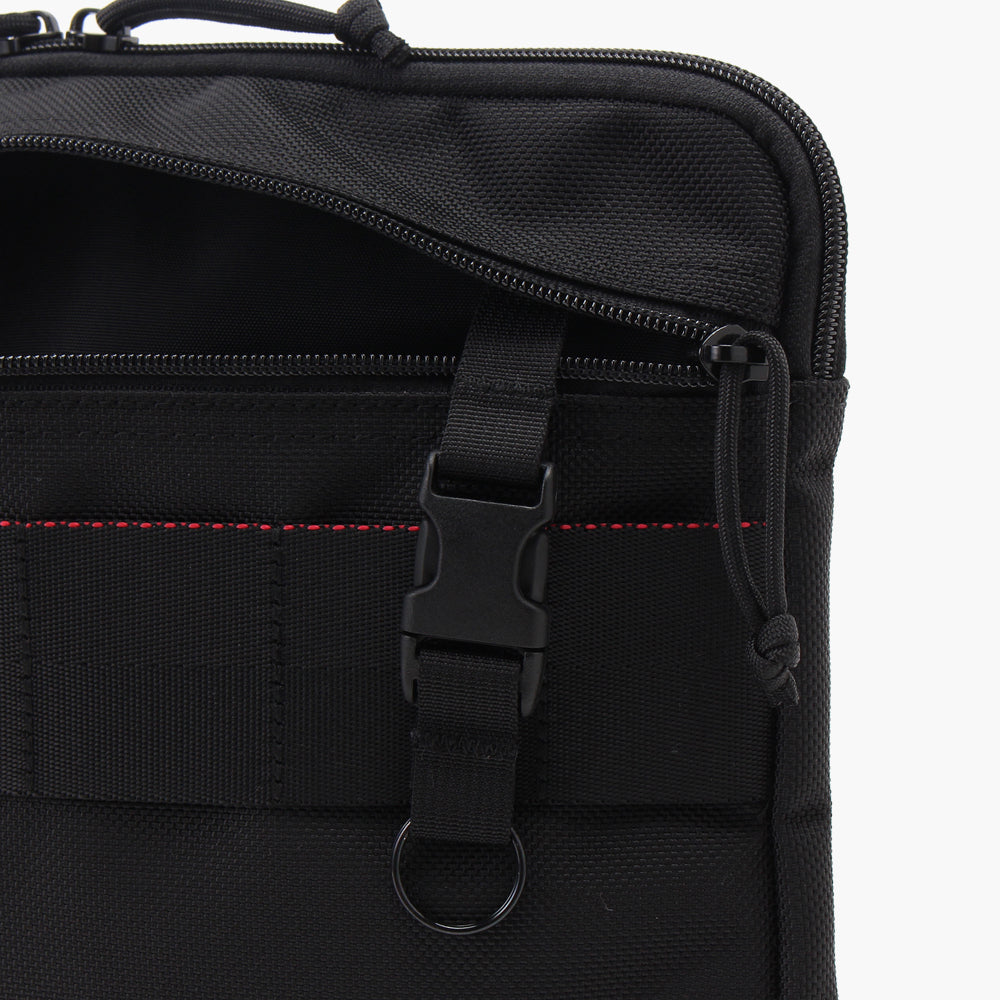 A4 CLUTCH – BRIEFING Official Online Store