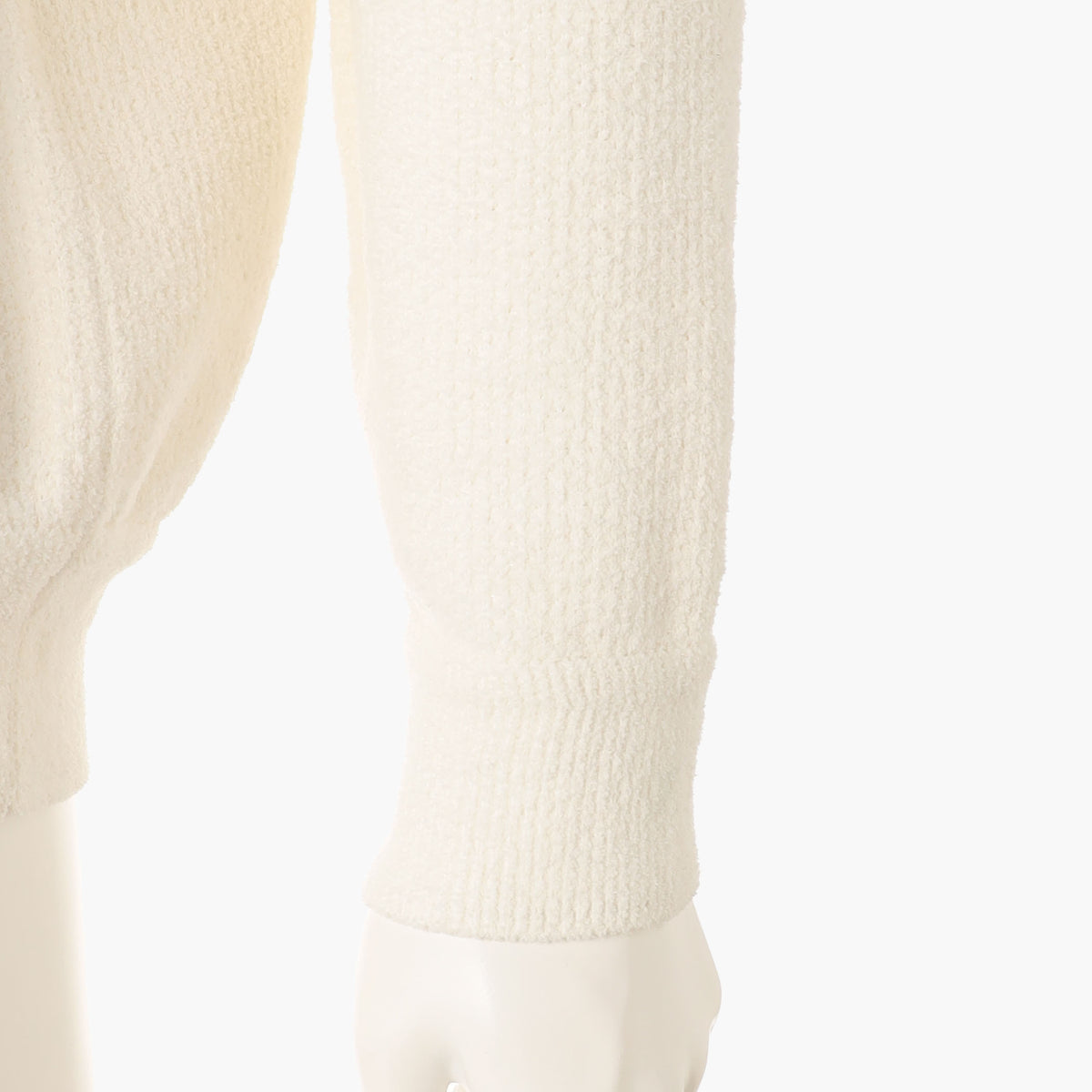 MEN’S AIRY YARN KNIT CREWNECK