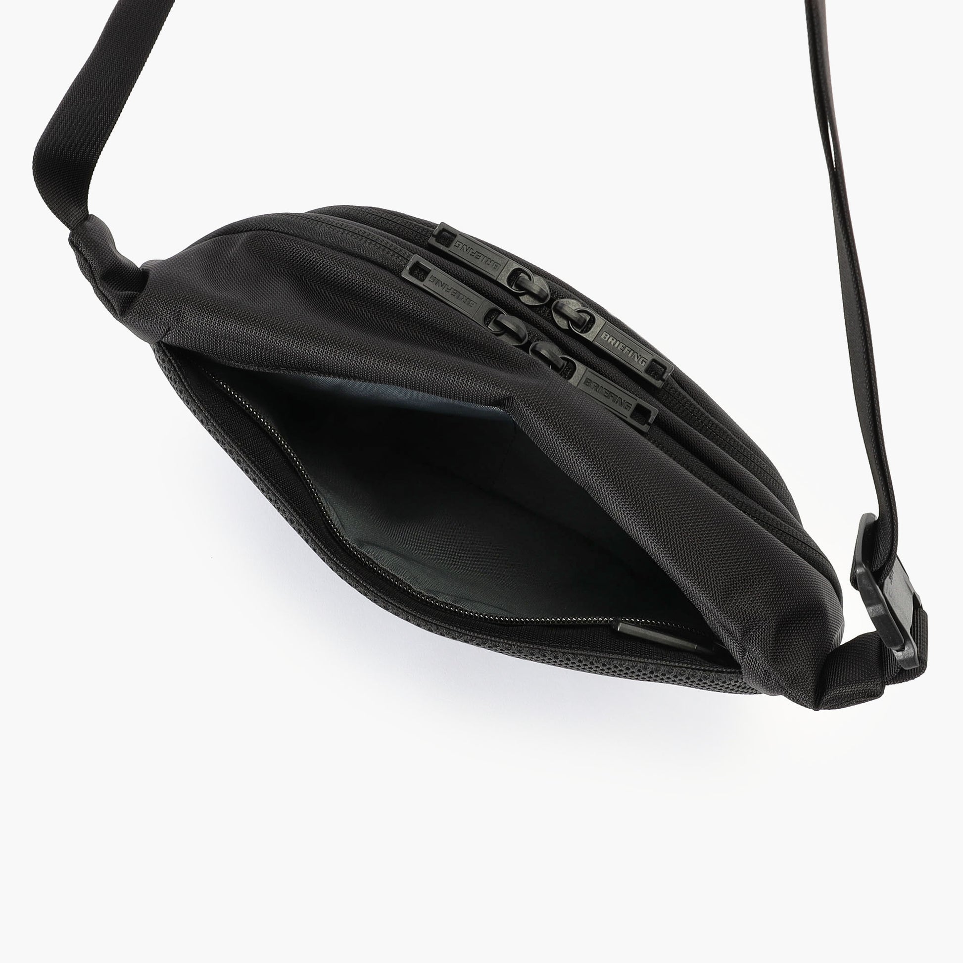 BRIEFING MFC CROSS BODY BAG, Bags, Business