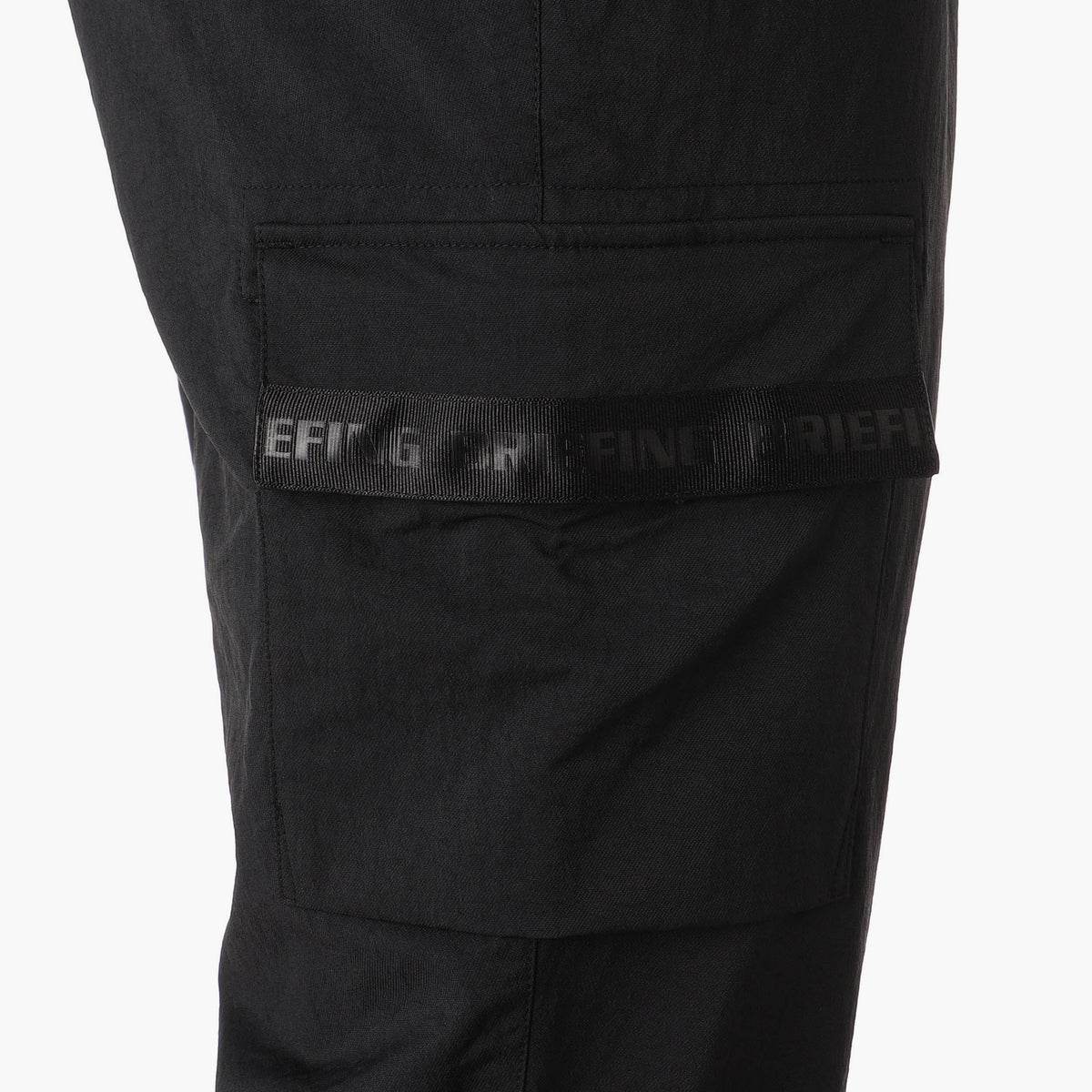 BRIEFING CE MEN’S NYLON HEM ZIP CARGO PANTS, Apparels, Golf