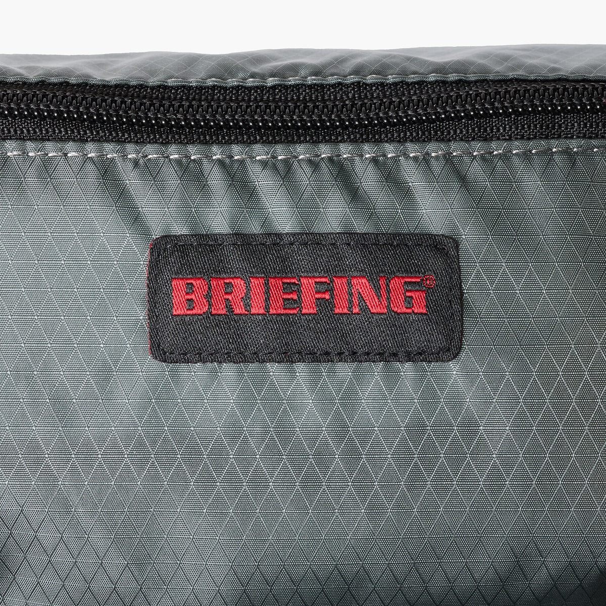BRIEFING LIGHT BOX POUCH M RC, Travel, Travel