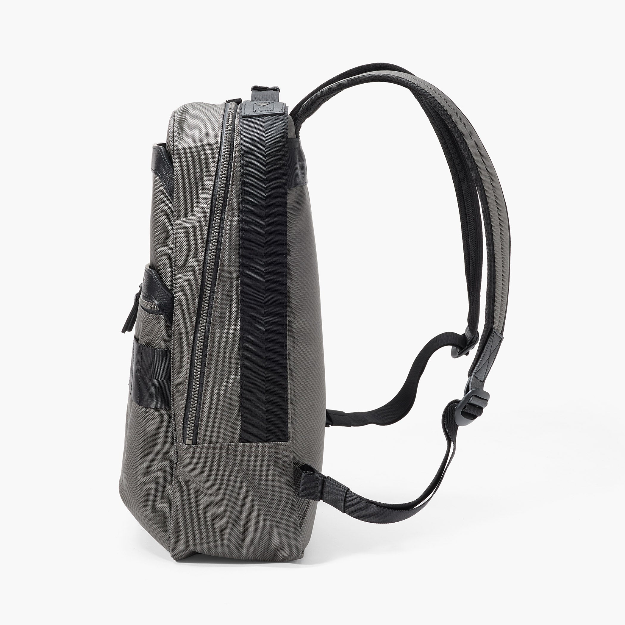 美品 BRIEFING FUSION SQ PACK HD FUSION SQ PACK HD Waterproof Leather and Nylon Backpack - BRIEFING