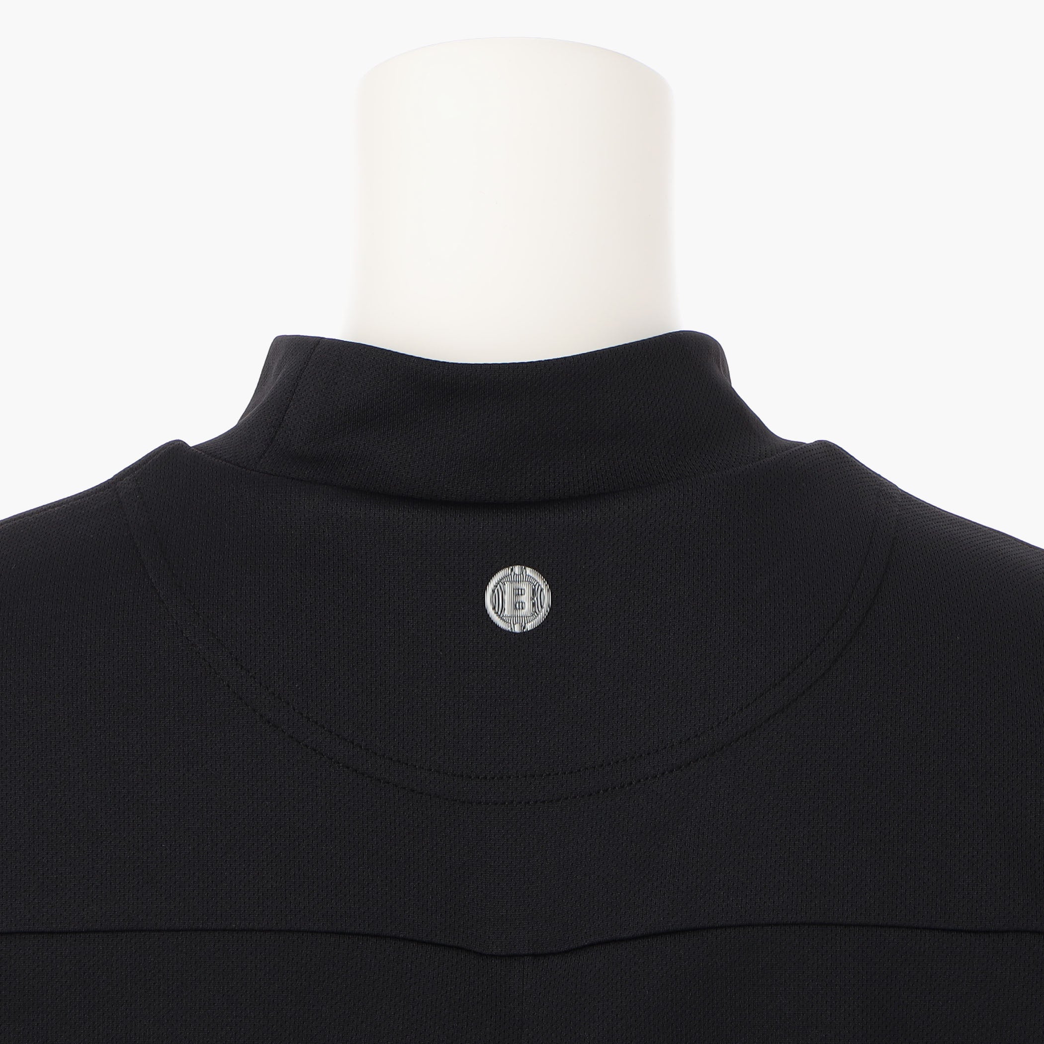 WOMEN’S BACK FLARE HIGHNECK