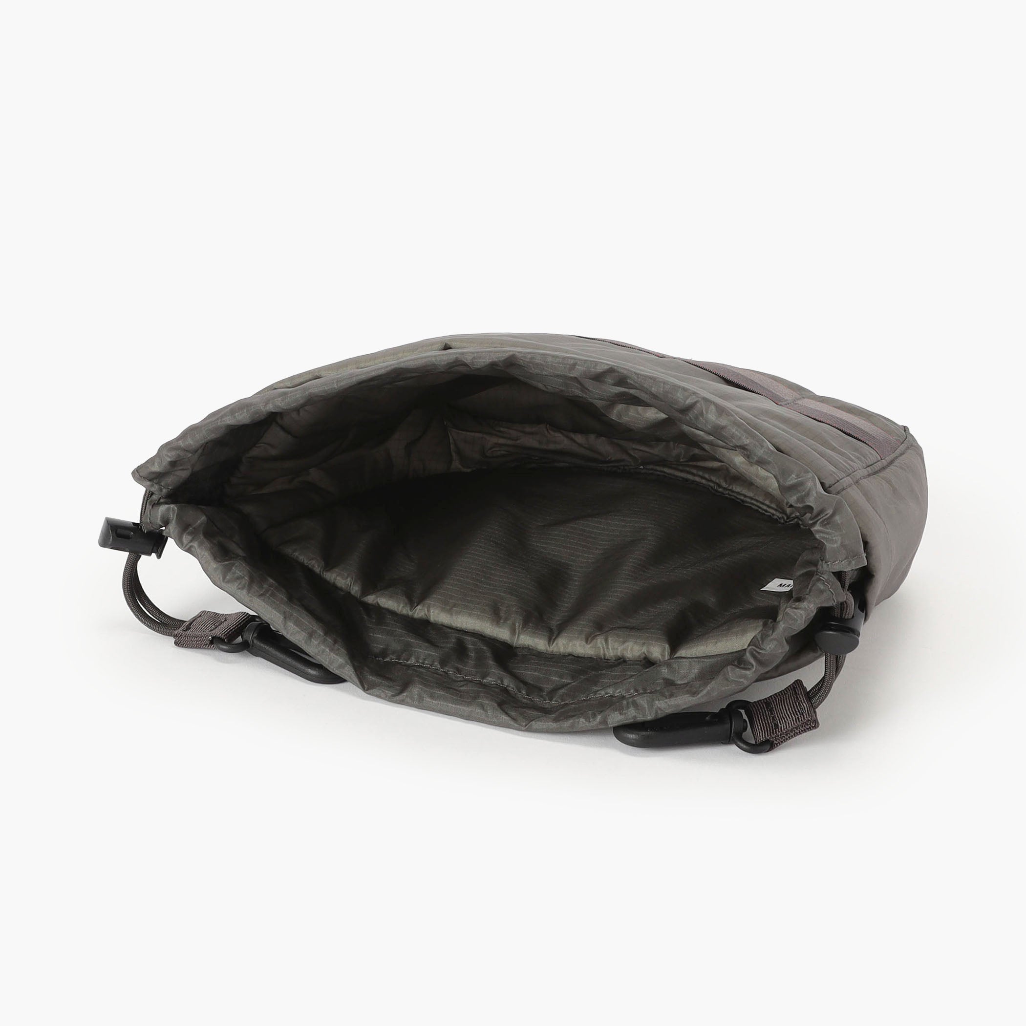 IRON COVER TP