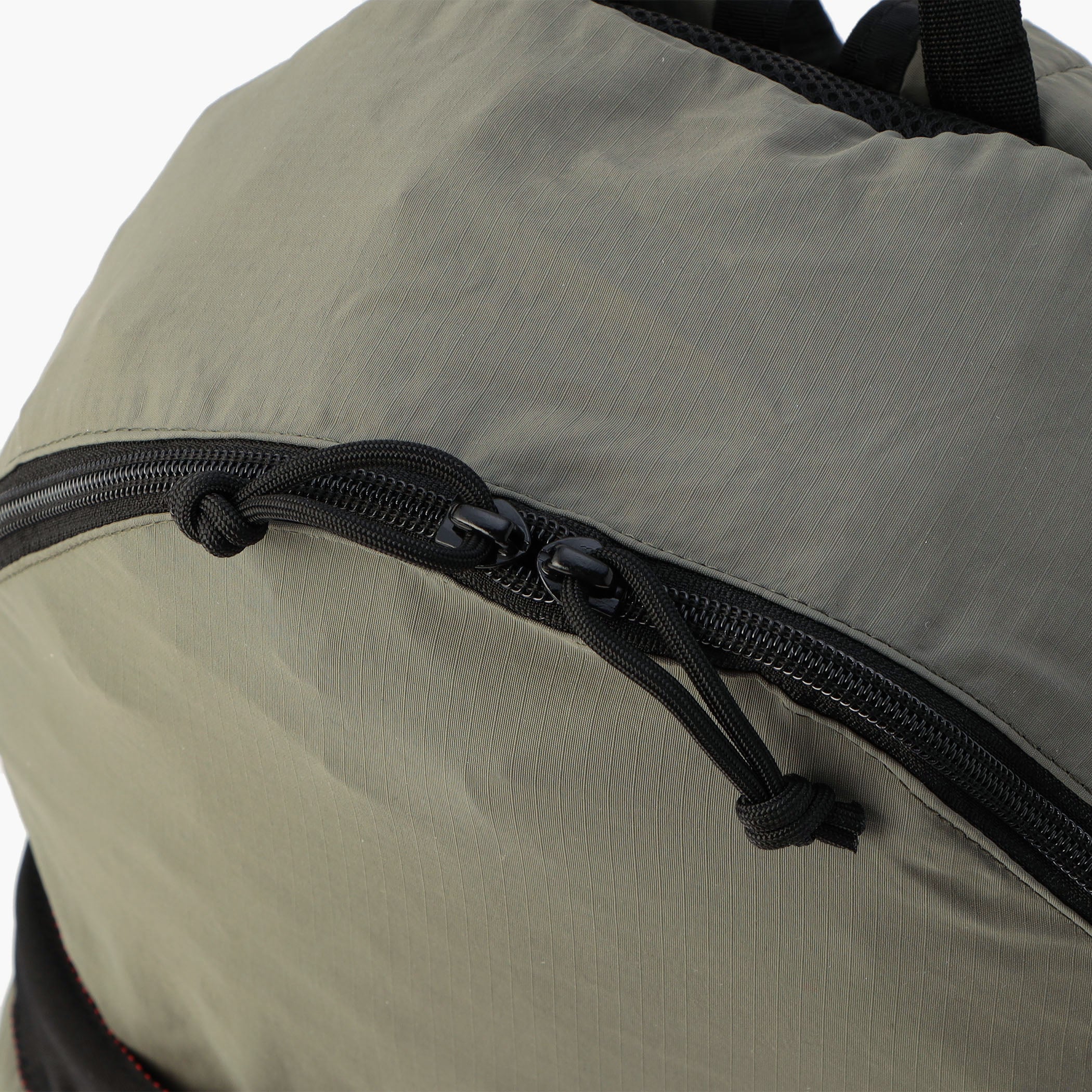 PACKABLE DAYPACK