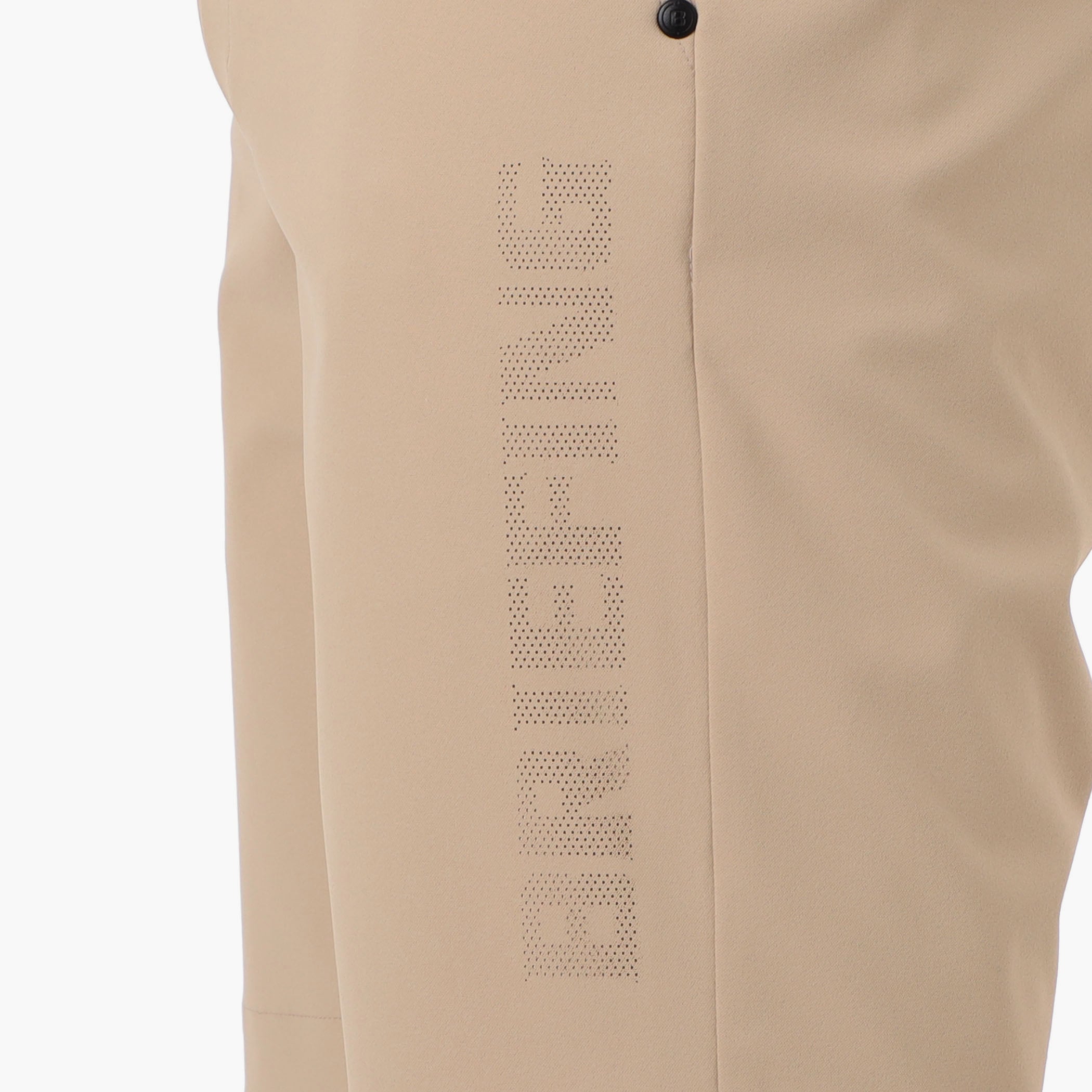 MEN'S PUNCHING LOGO SHORT PANTS