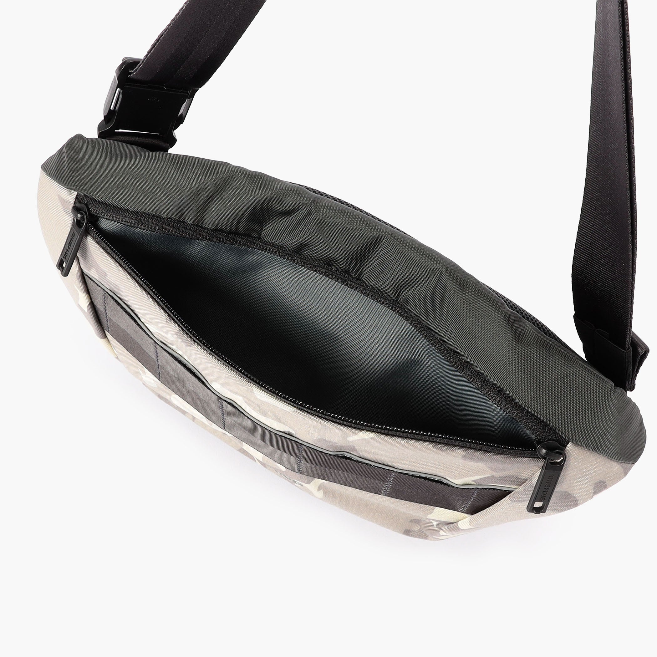 MFC MESSENGER S CAMO Messenger Bag | BRIEFING Official – BRIEFING