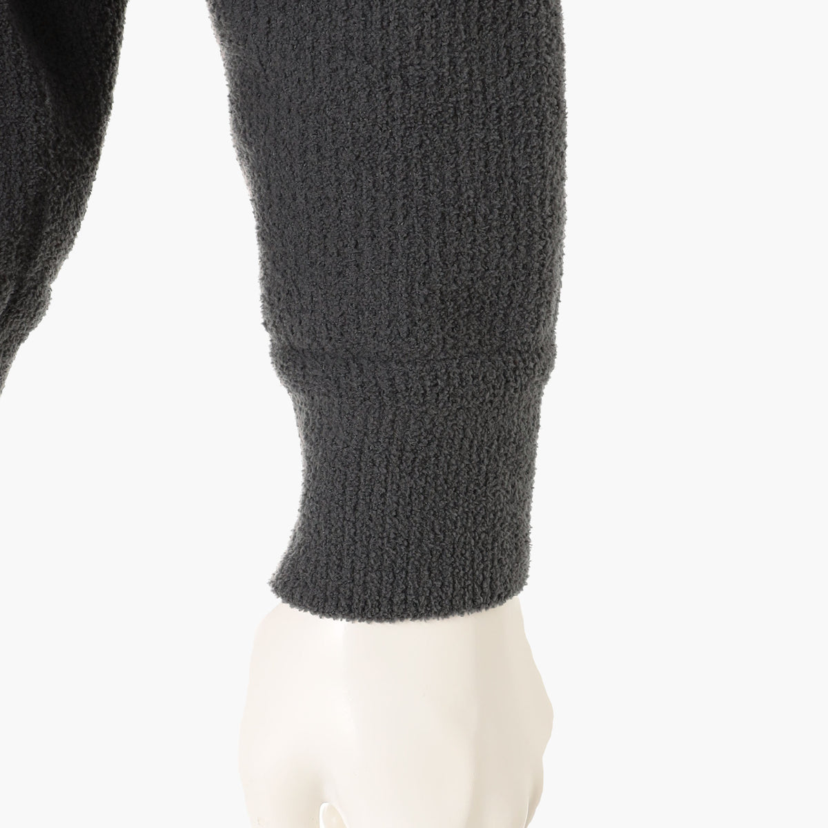 MEN’S AIRY YARN KNIT CREWNECK