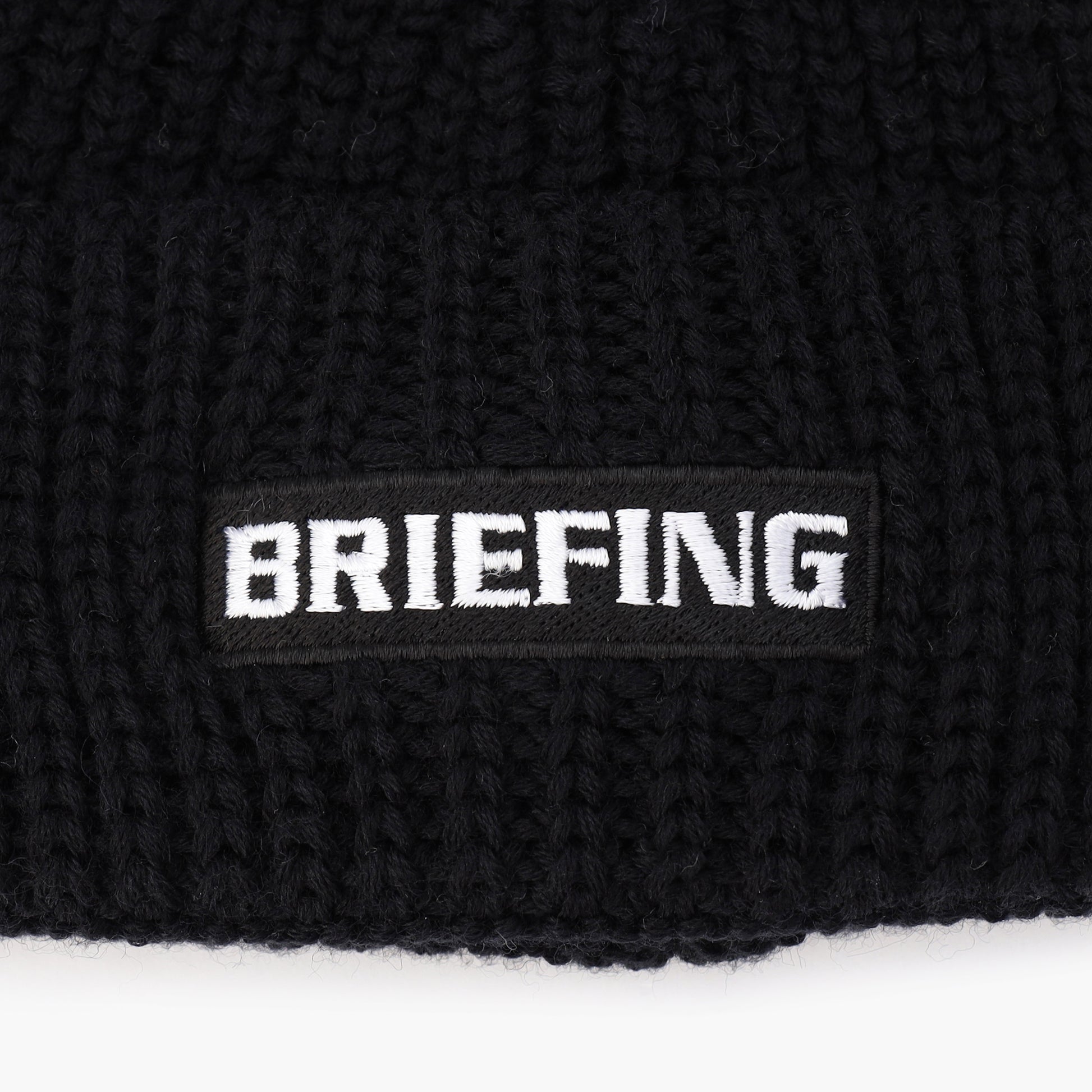 BRIEFINGロゴパッチのワンポイントに。