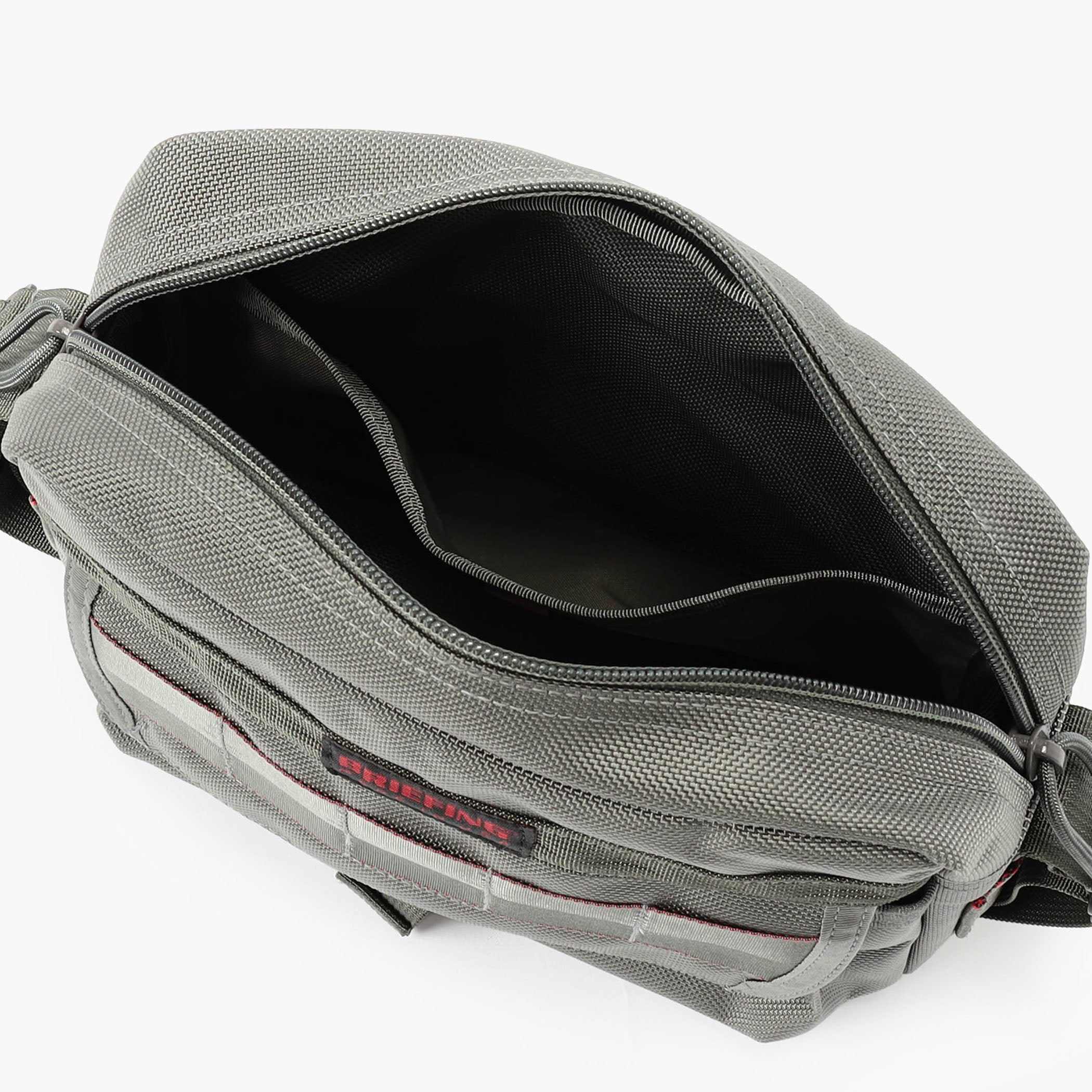 MAG SHOULDER S Ballistic Nylon Shoulder Bag - BRIEFING Official