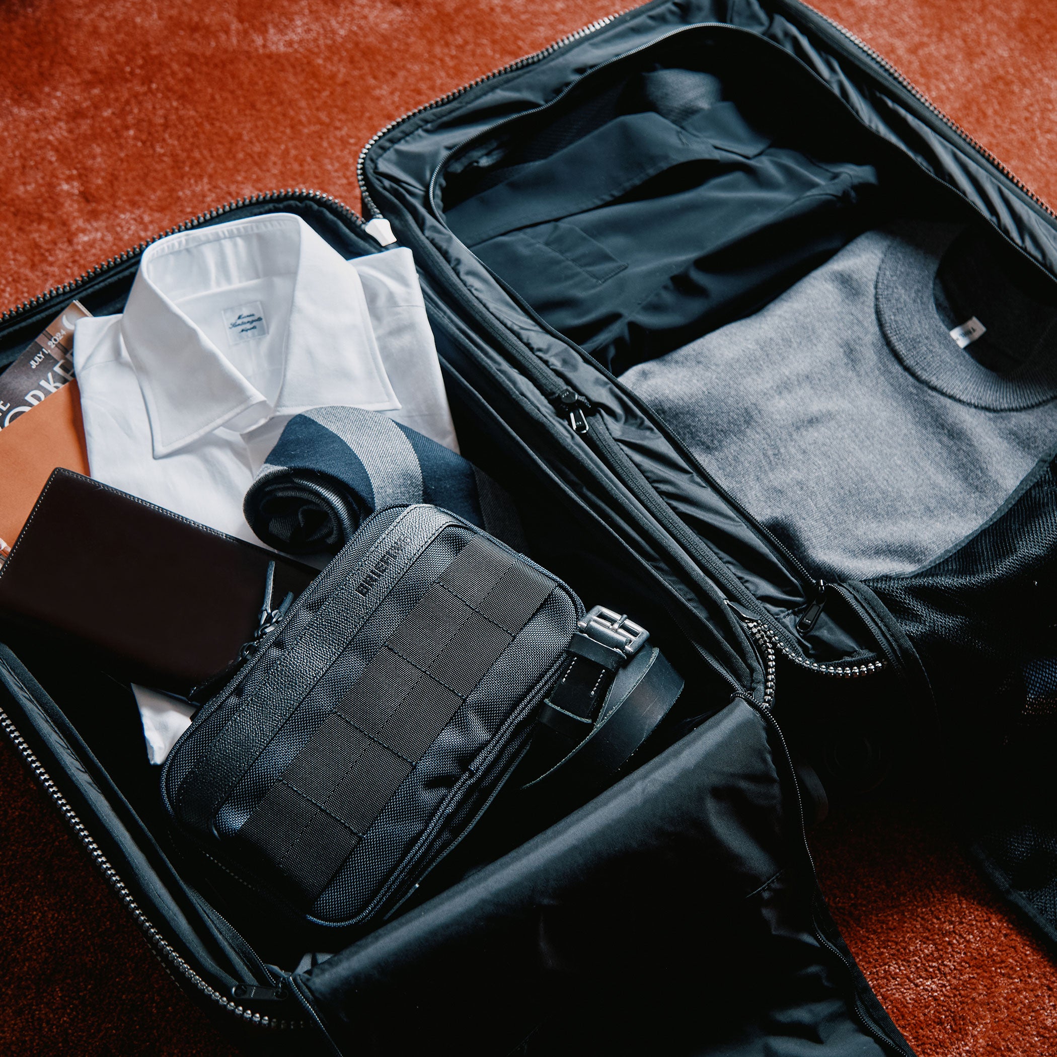 FUSION 4WHEEL CARRY Leather and Nylon Business Carry Case