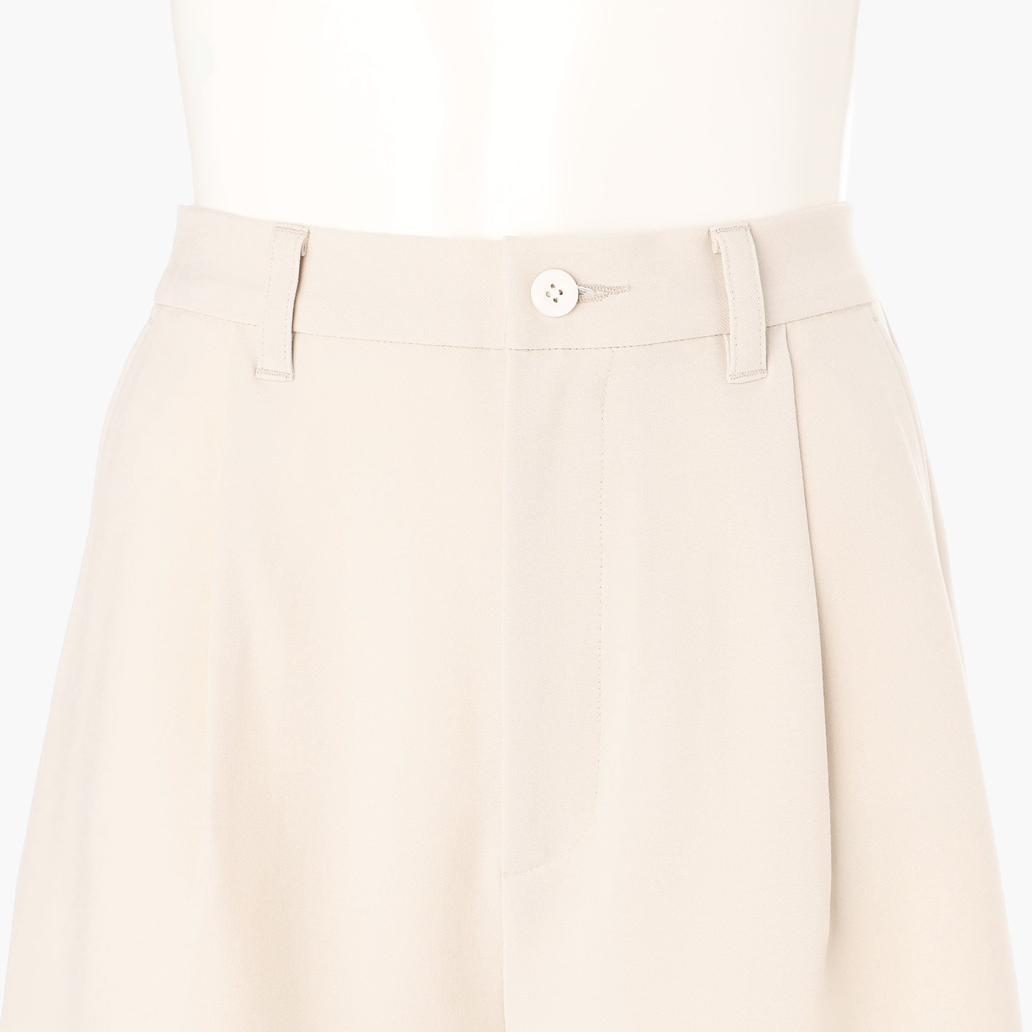 WOMEN’S HIGH WAIST SHORT PANTS