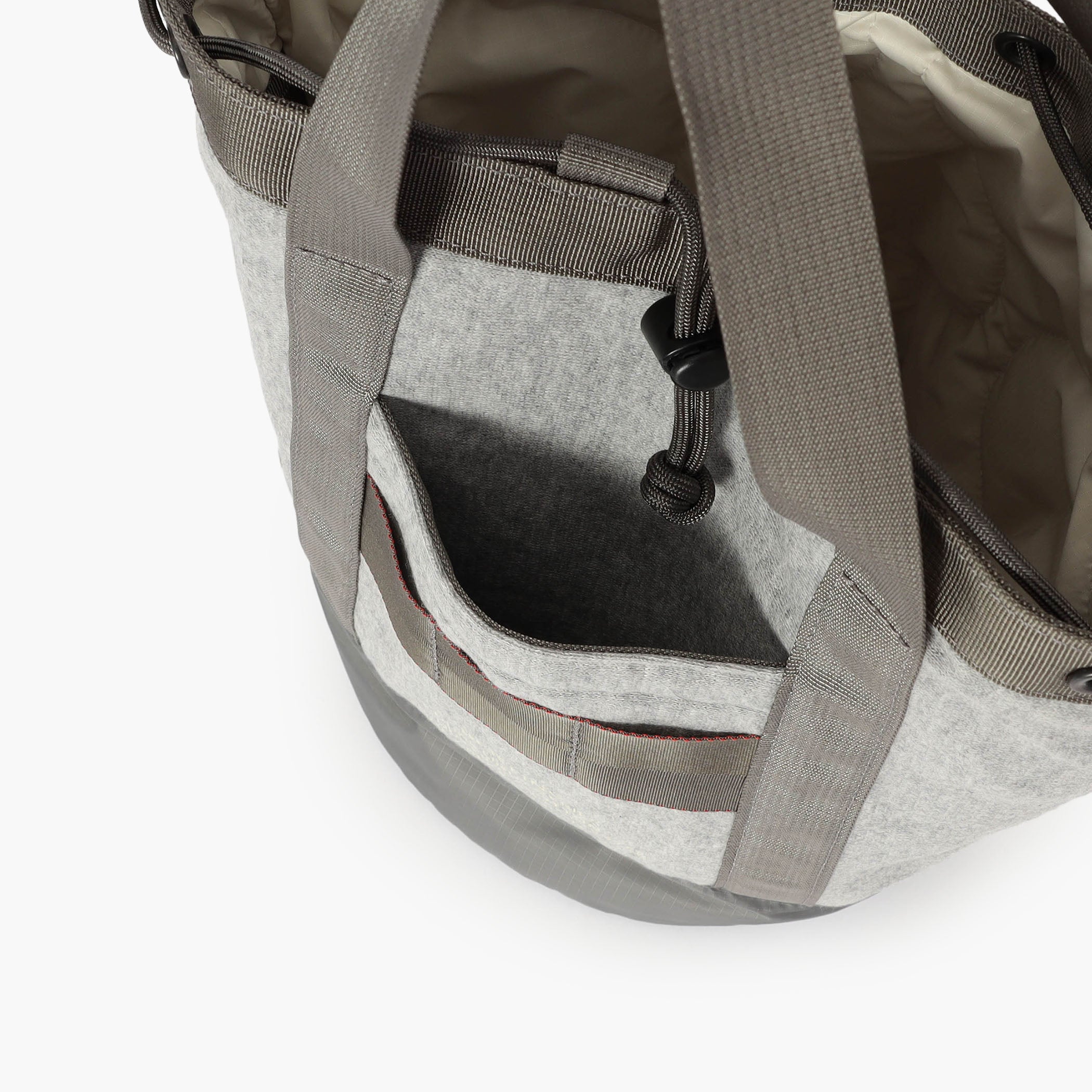 DLS REVERSIBLE DRAWSTRING SHOULDER