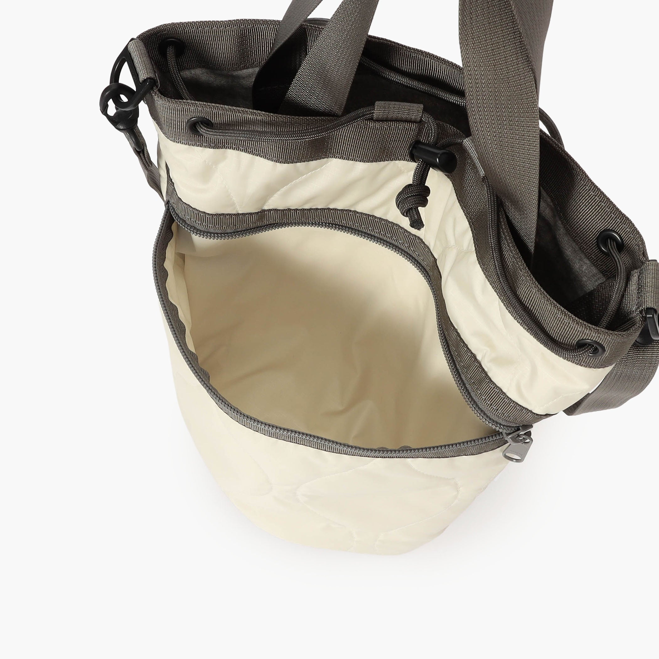 DLS REVERSIBLE DRAWSTRING SHOULDER