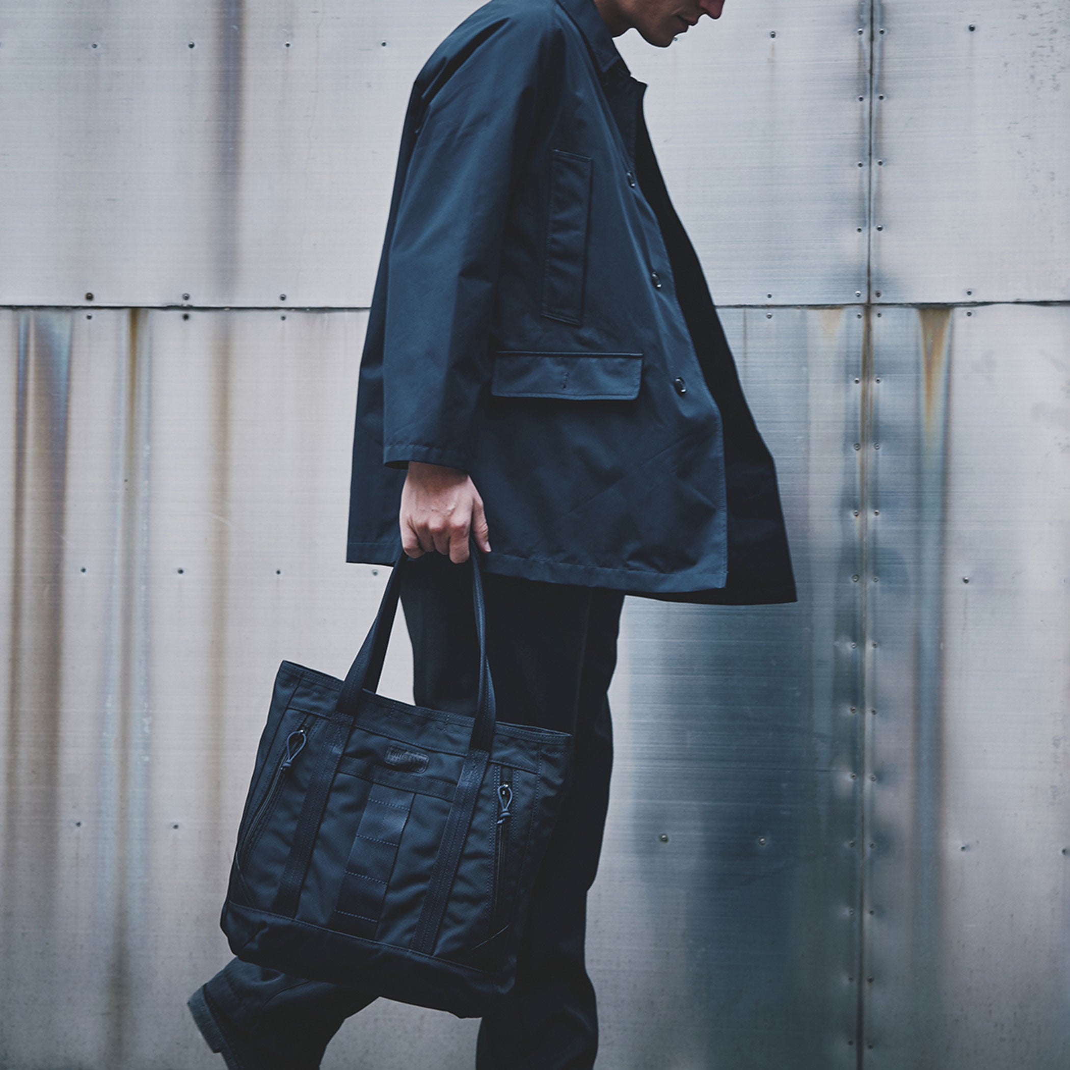 DELTA MASTER TOTE TALL SQD