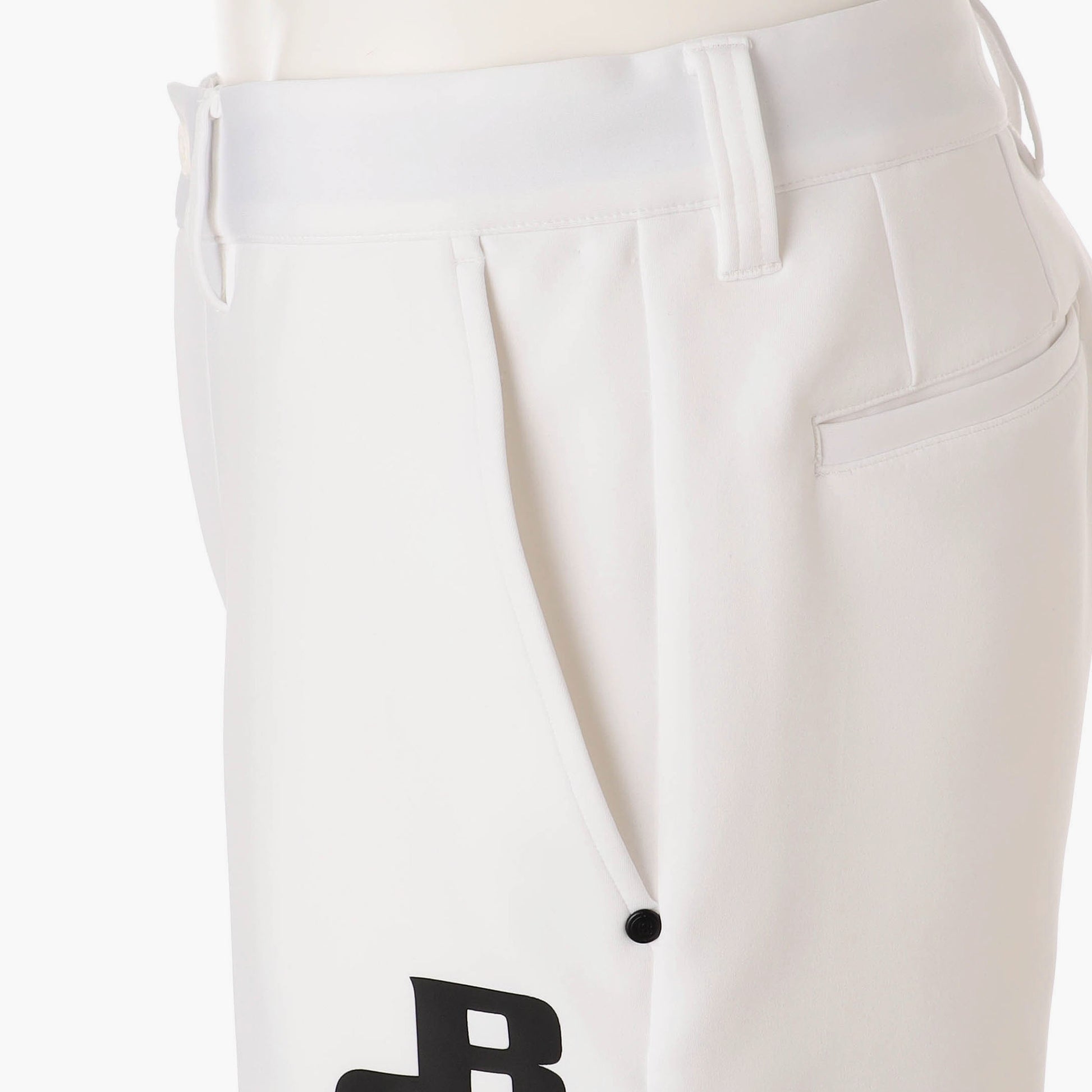 BRIEFING MEN’S BACK BIG LOGO SHORT PANTS, Apparels, Golf
