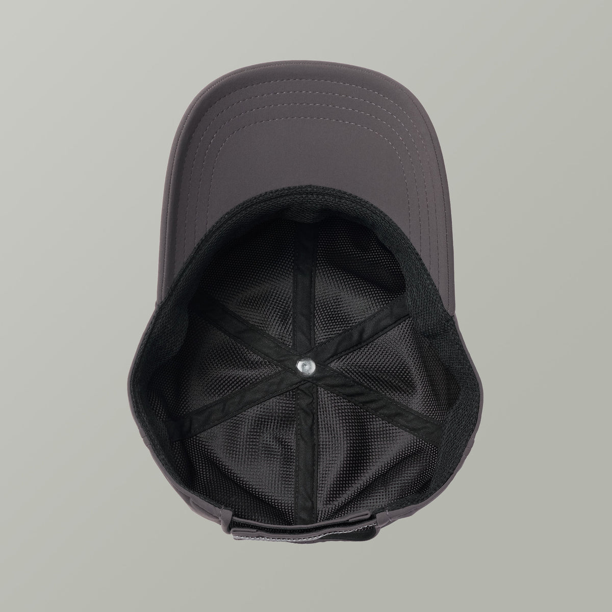 CL MEN’S STRETCH NYLON CAP