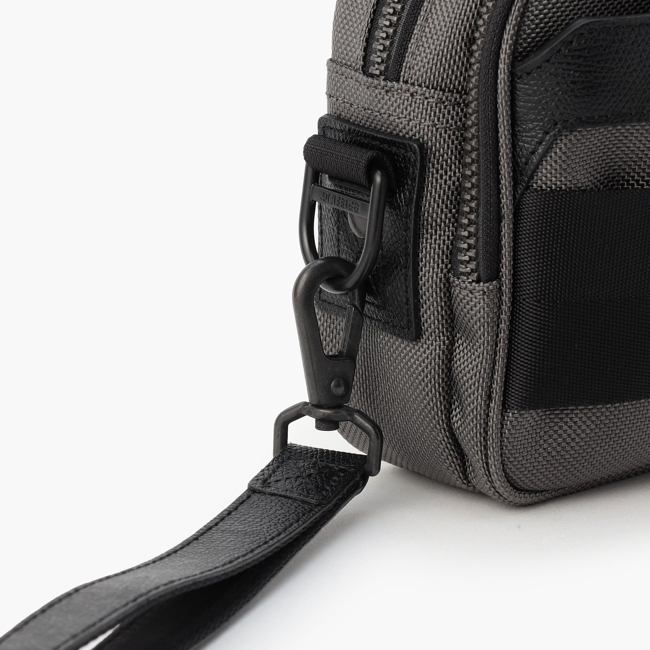 FUSION MOBILE POUCH