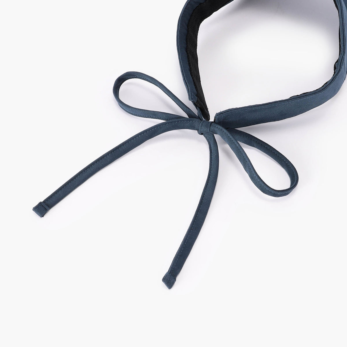 BRIEFING WOMEN’S SUEDE SMALL LOGO RIBBON VISOR, Accessories, Golf