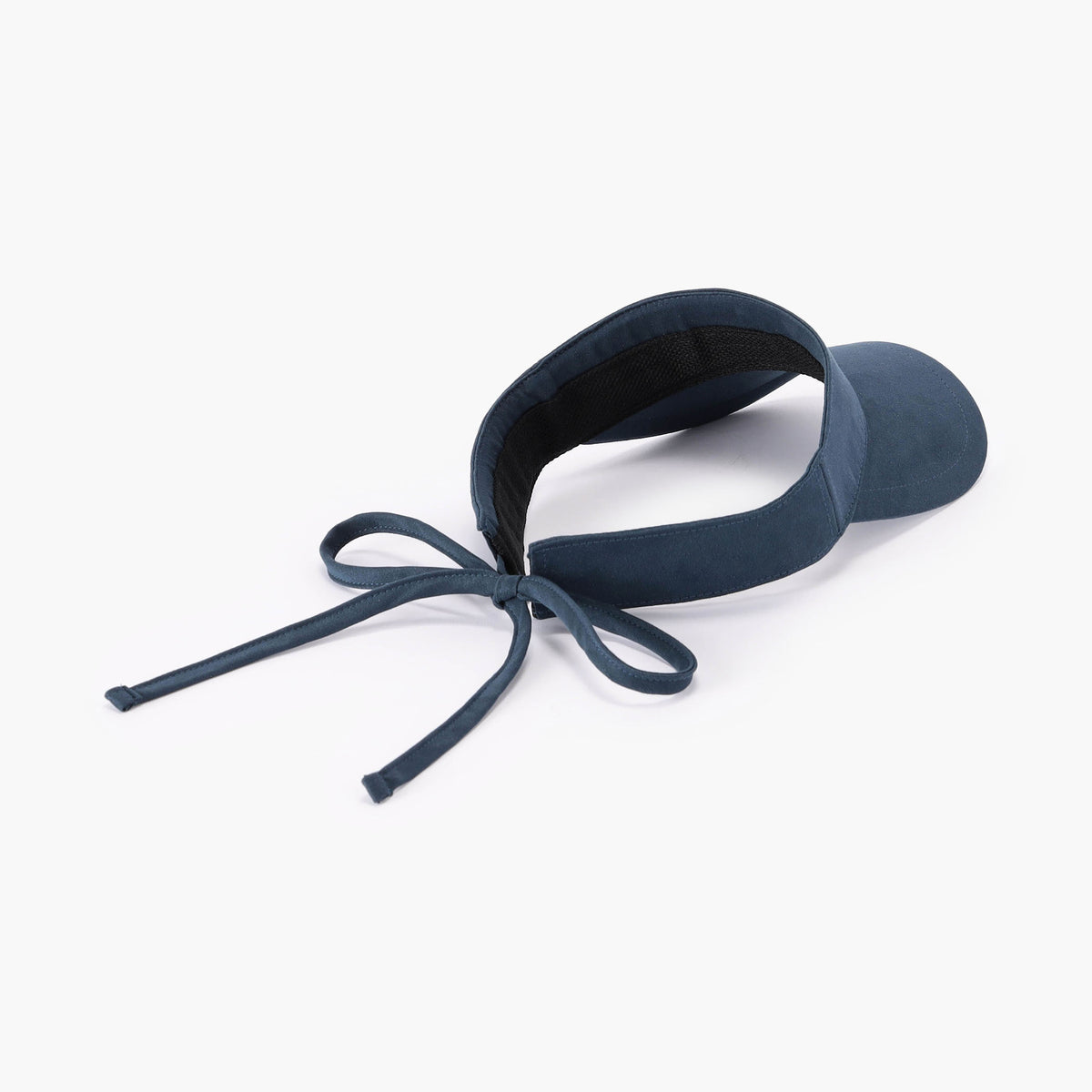 BRIEFING WOMEN’S SUEDE SMALL LOGO RIBBON VISOR, Accessories, Golf