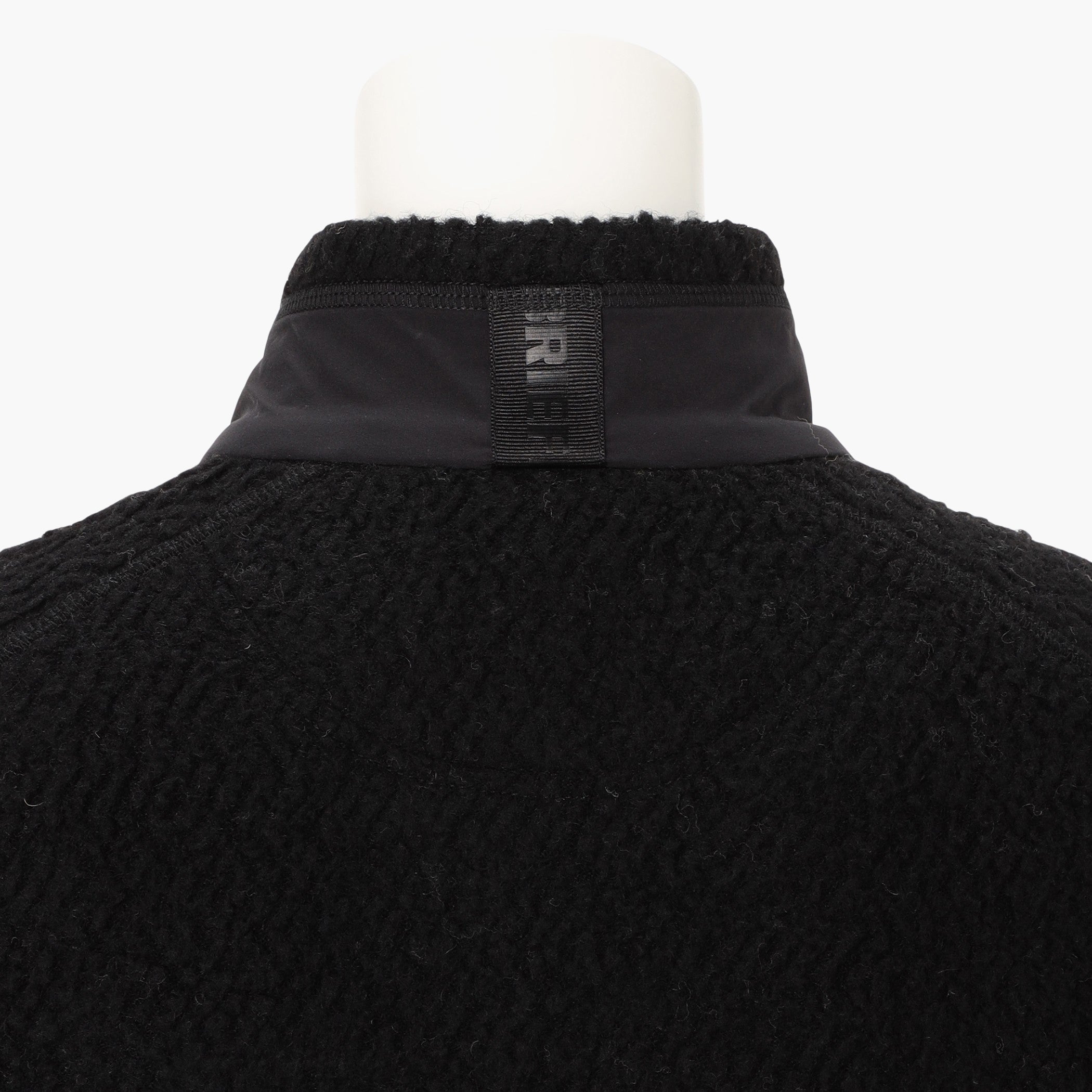 WOMEN'S WOOL BOA VEST