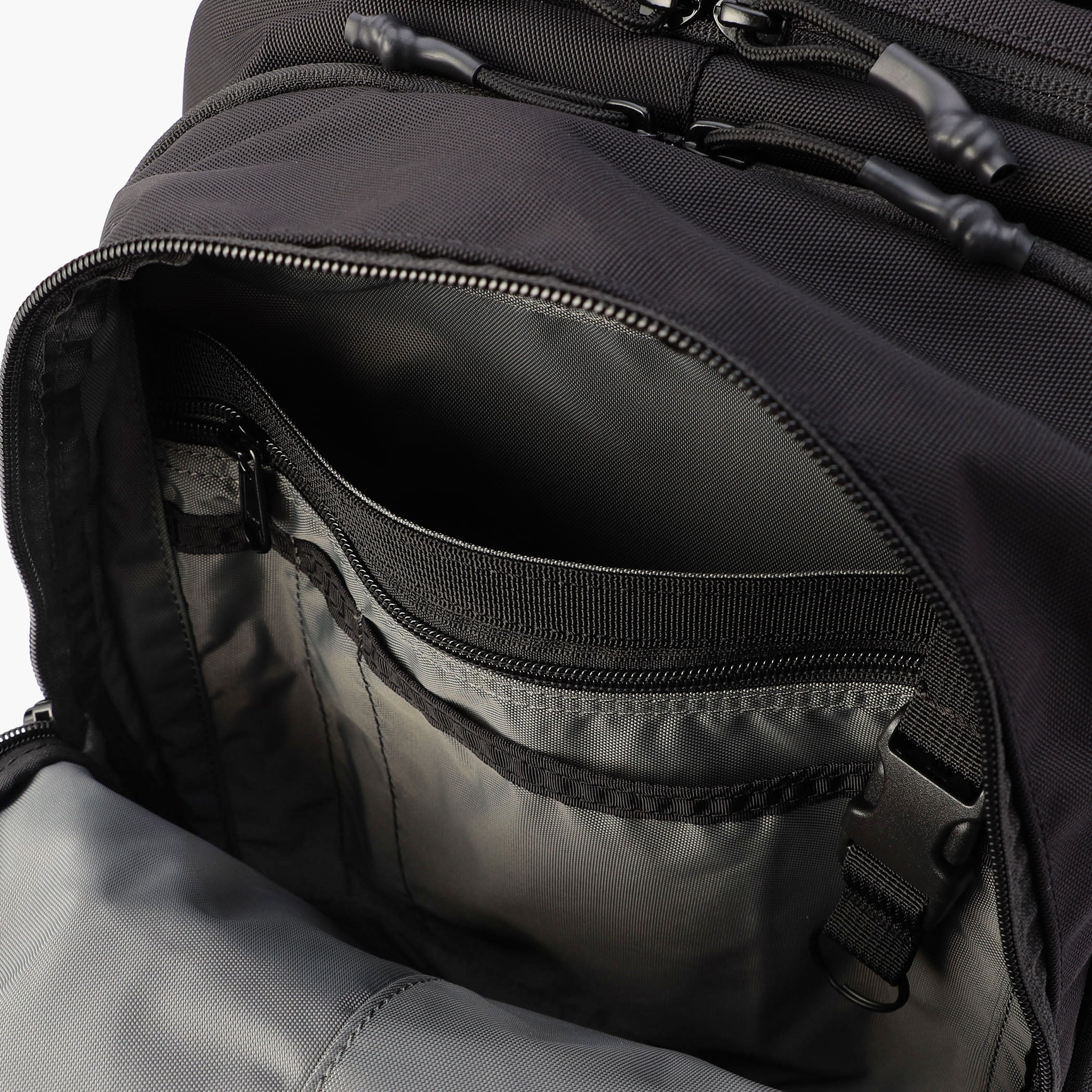 TRAVEL PACK