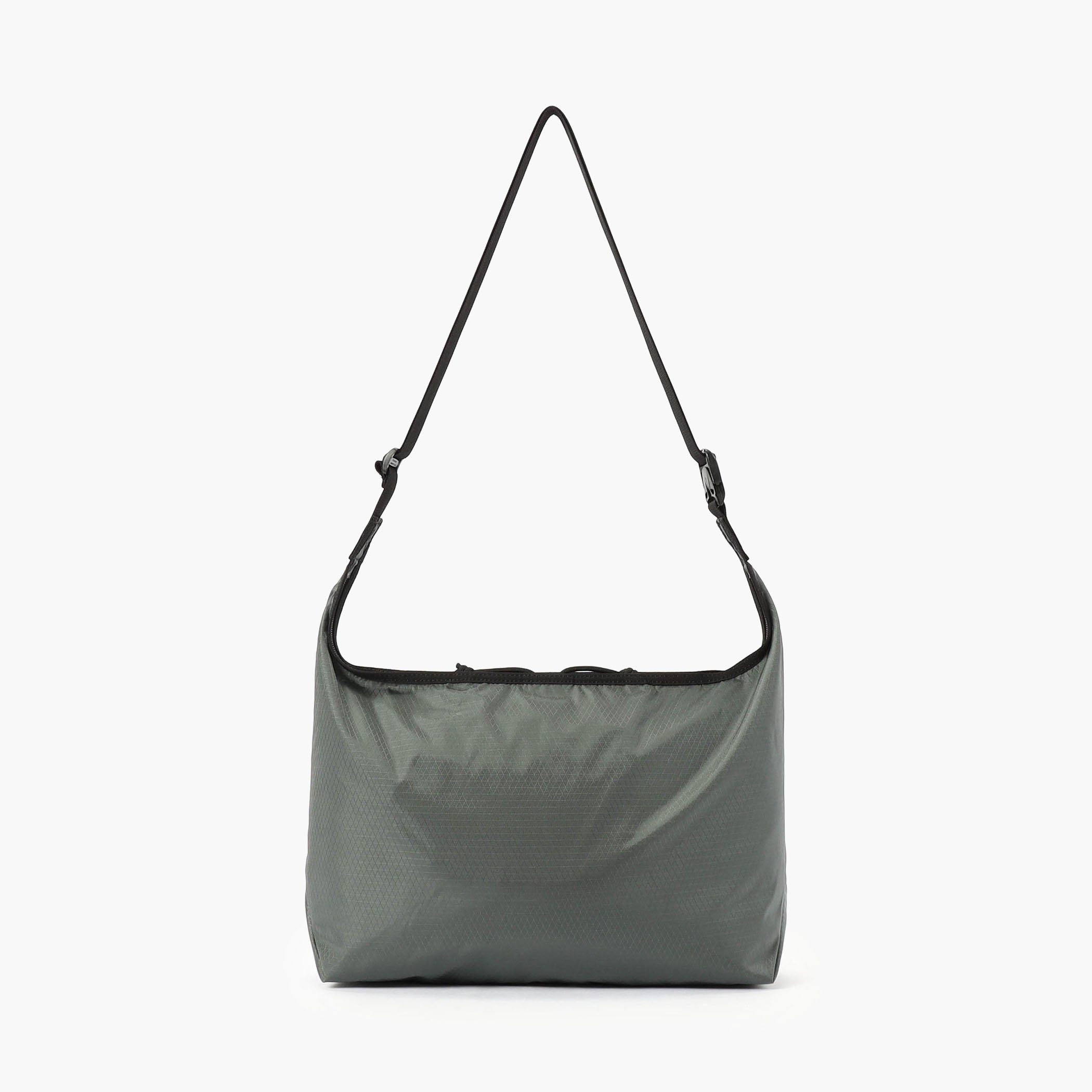 PACKABLE SHOULDER RC