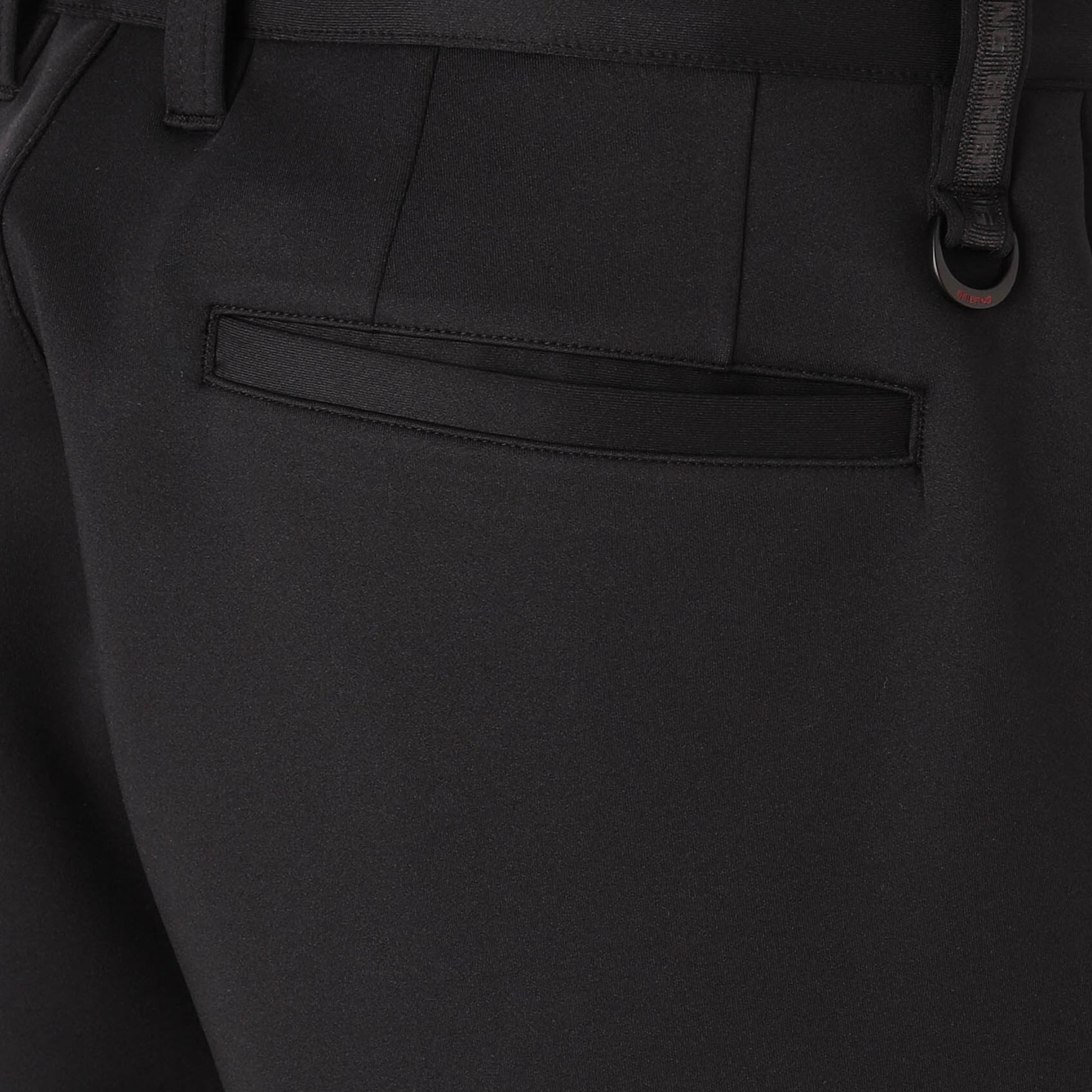 BRIEFING MEN’S BACK BIG LOGO SHORT PANTS, Apparels, Golf