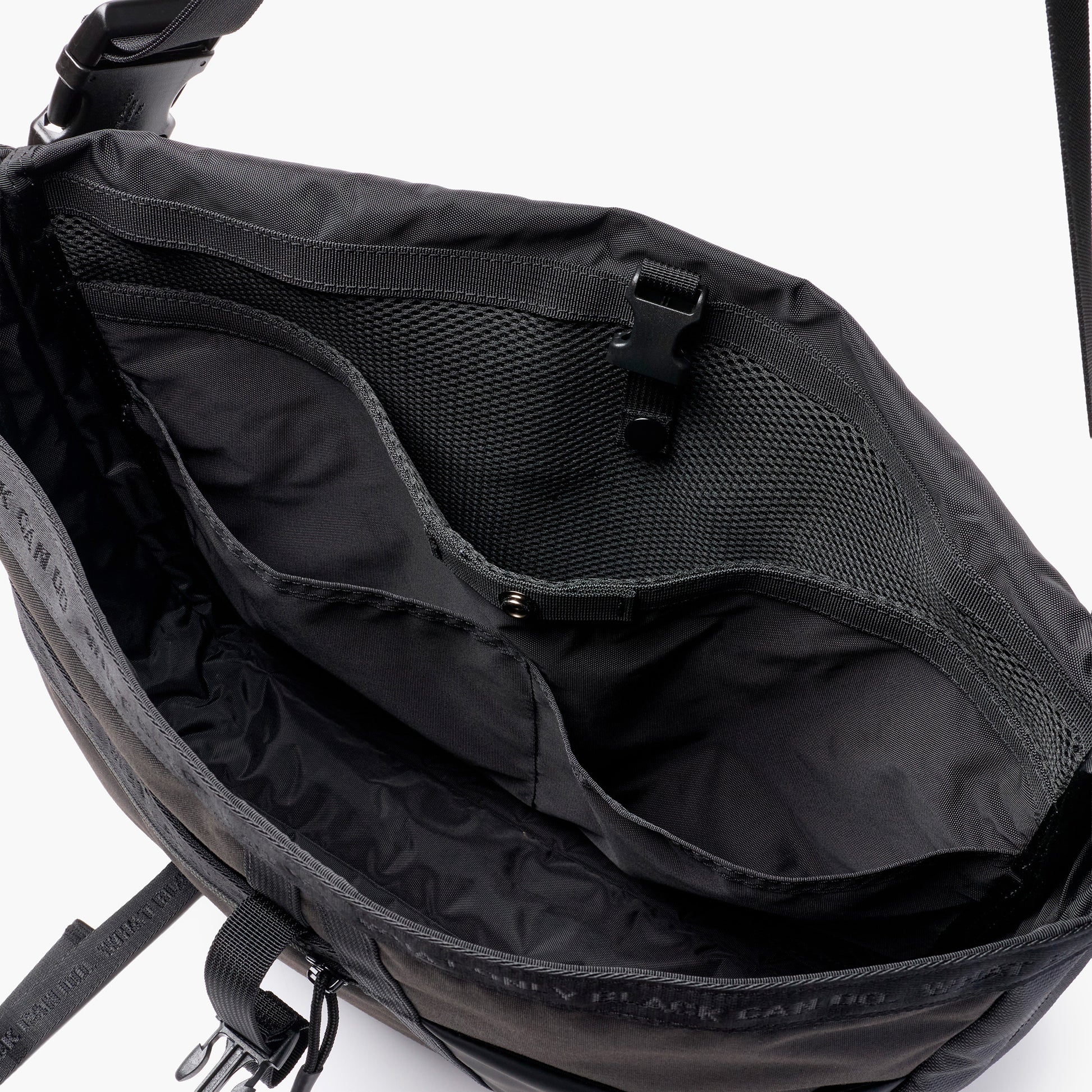 BRIEFING WM×BR NEOCHROME MESSENGER, Bags, Business