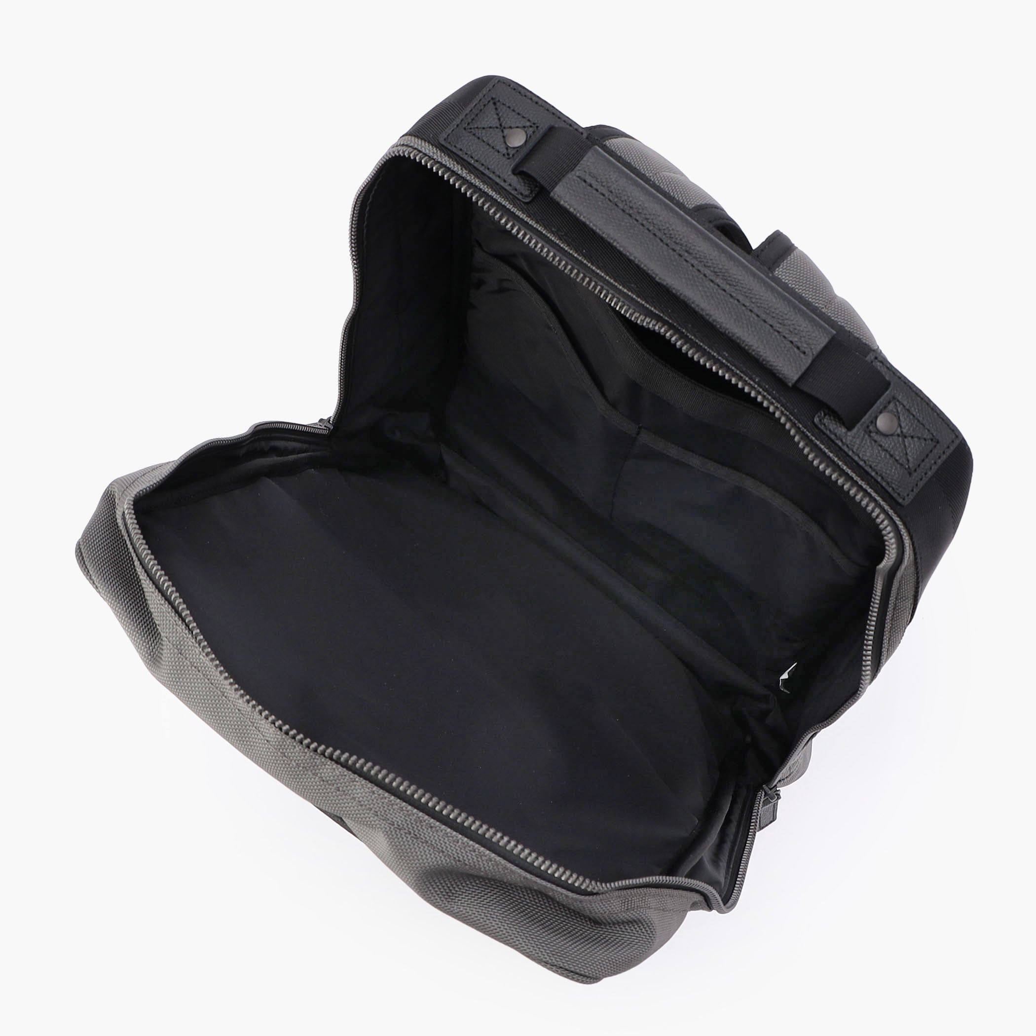 FUSION SQ PACK HD BRIEFING バッグ FUSION SQ PACK HD Waterproof Leather and Nylon Backpack - BRIEFING