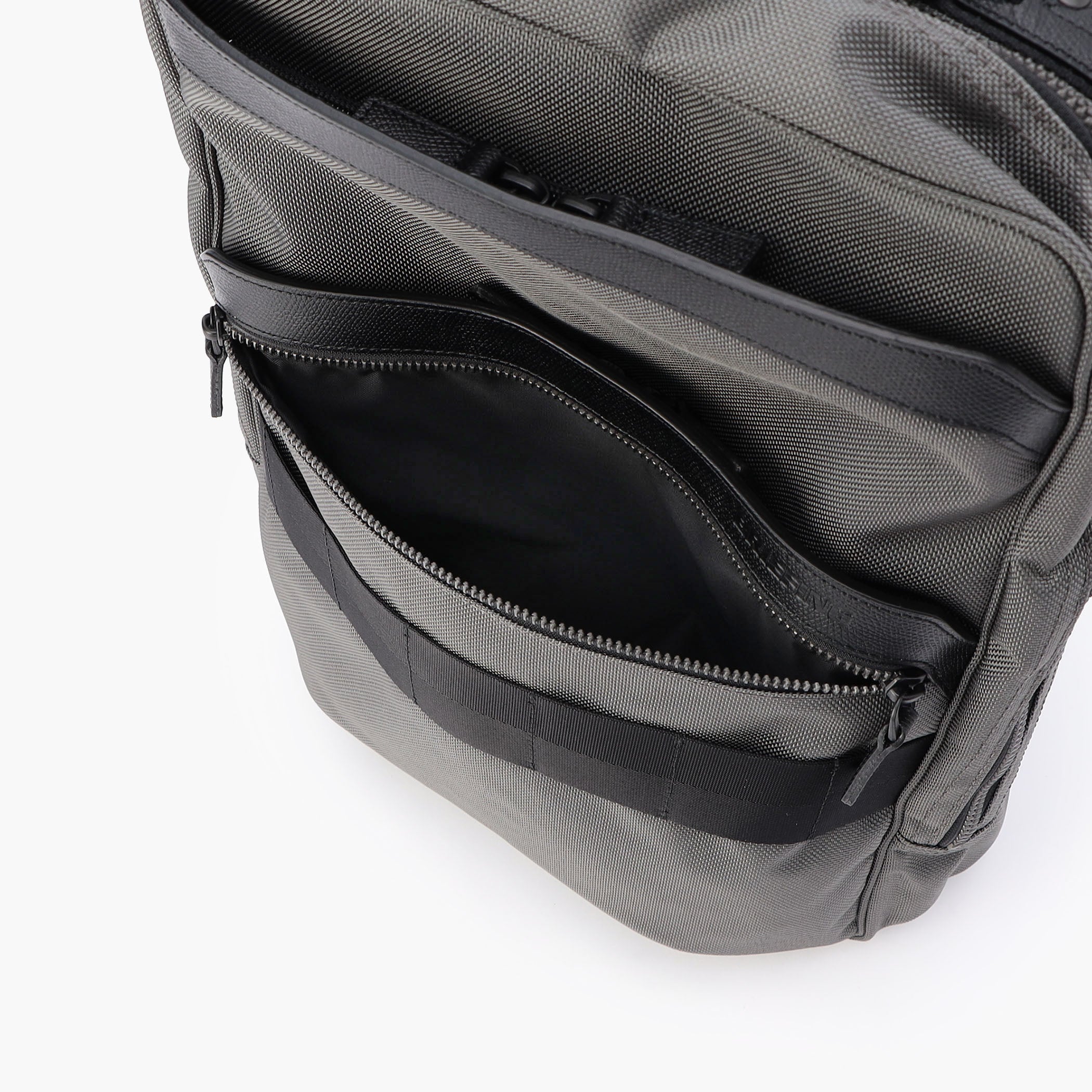 FUSION SQ PACK HD Waterproof Leather and Nylon Backpack - BRIEFING