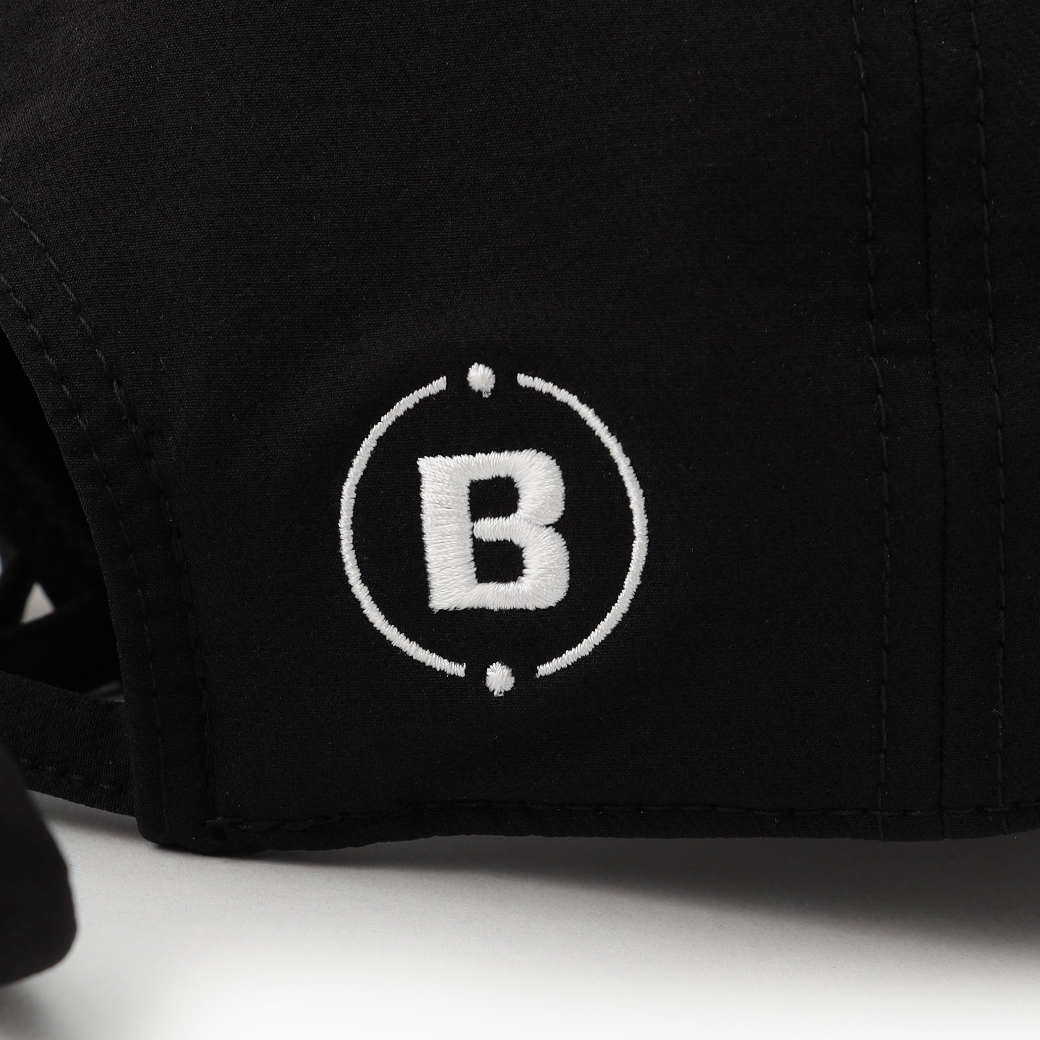 WOMEN’S SMALL LOGO RIBBON CAP