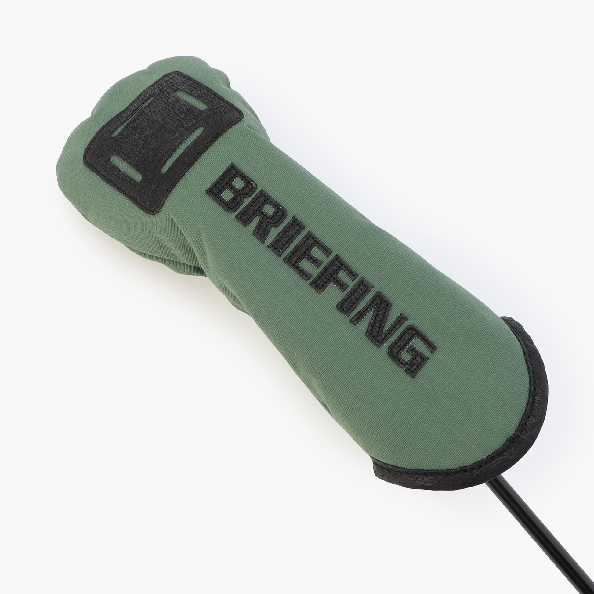 着脱がスムーズに行えるように、かぶせ式の構造を採用。