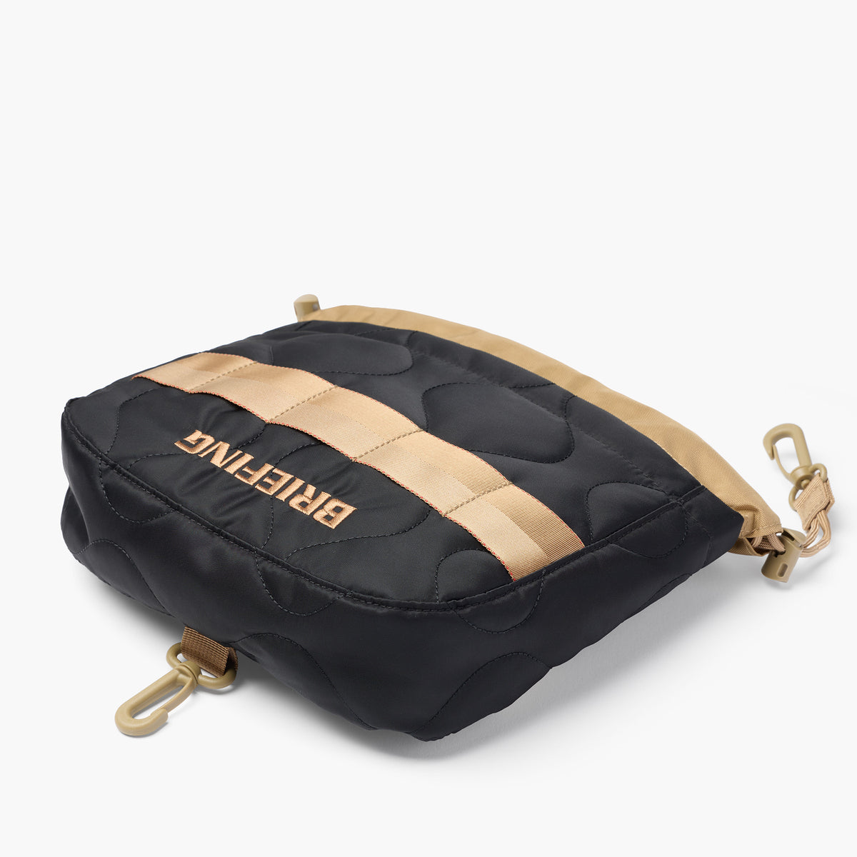 BRIEFING IRON COVER QUILTED MIL CY, Goods, Golf