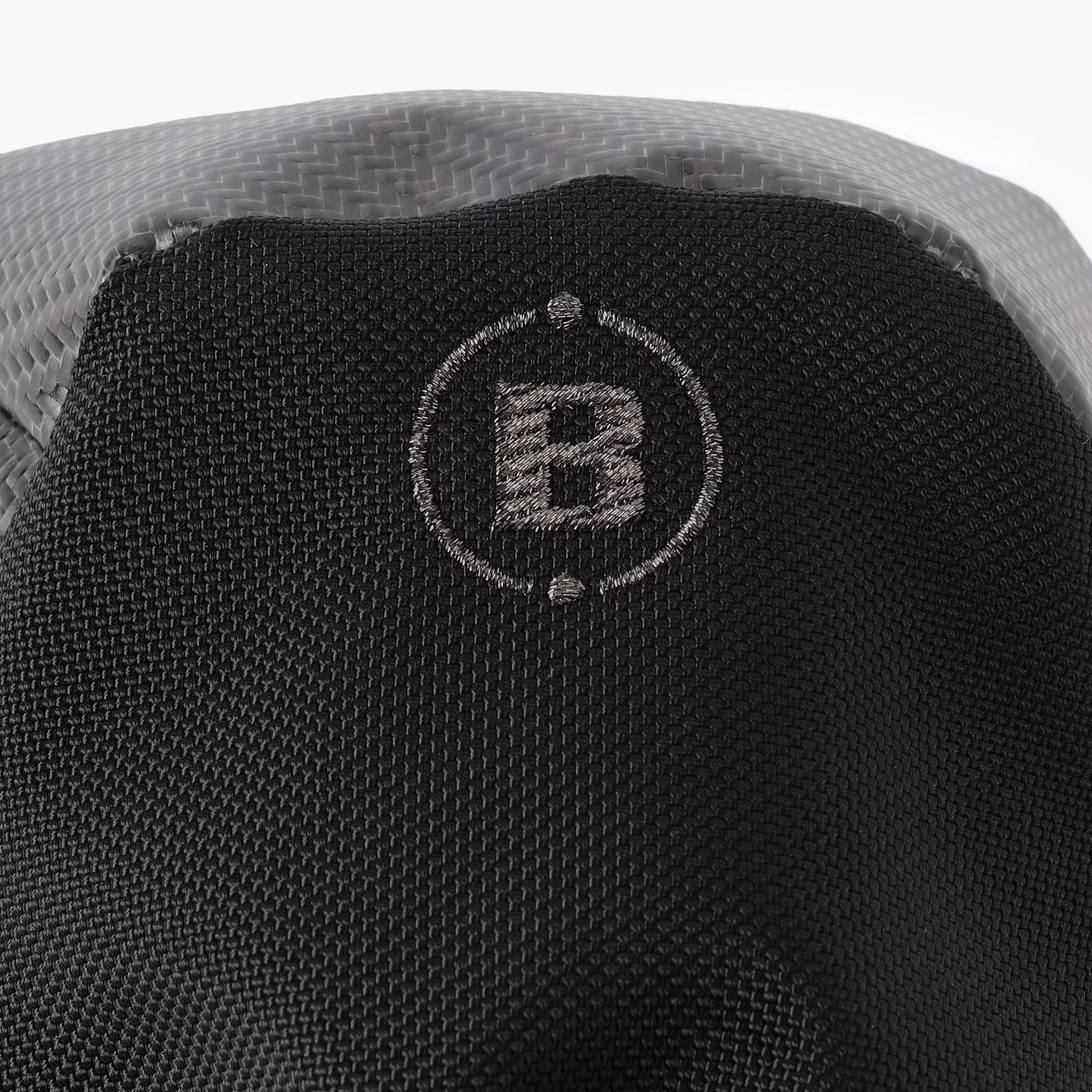 DRIVER COVER PRO PREMIUM CARBON