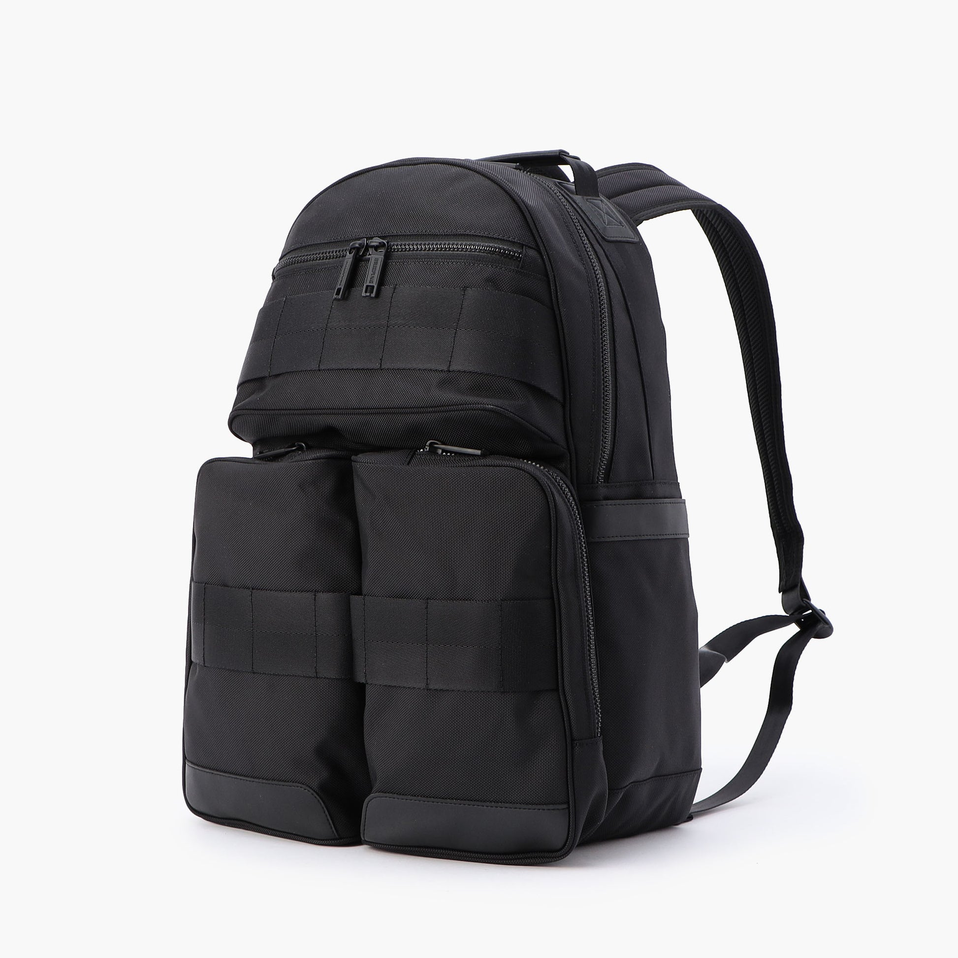 かつて展開していたBRIEFINGの最上位シリーズである「BLACK LINE」を、現代のビジネスシーンによりフィットするプロダクトにアップデートしました。