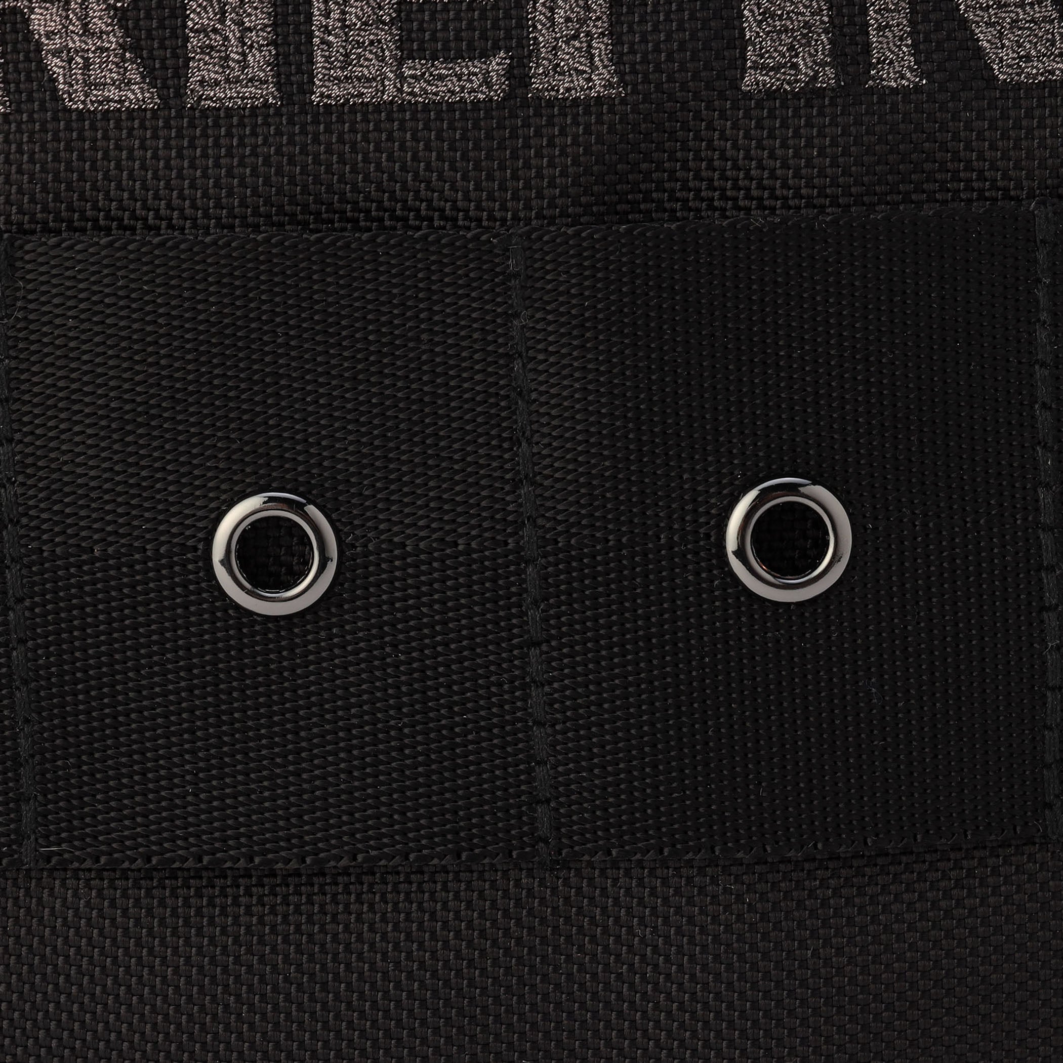 IRON COVER METALLIC