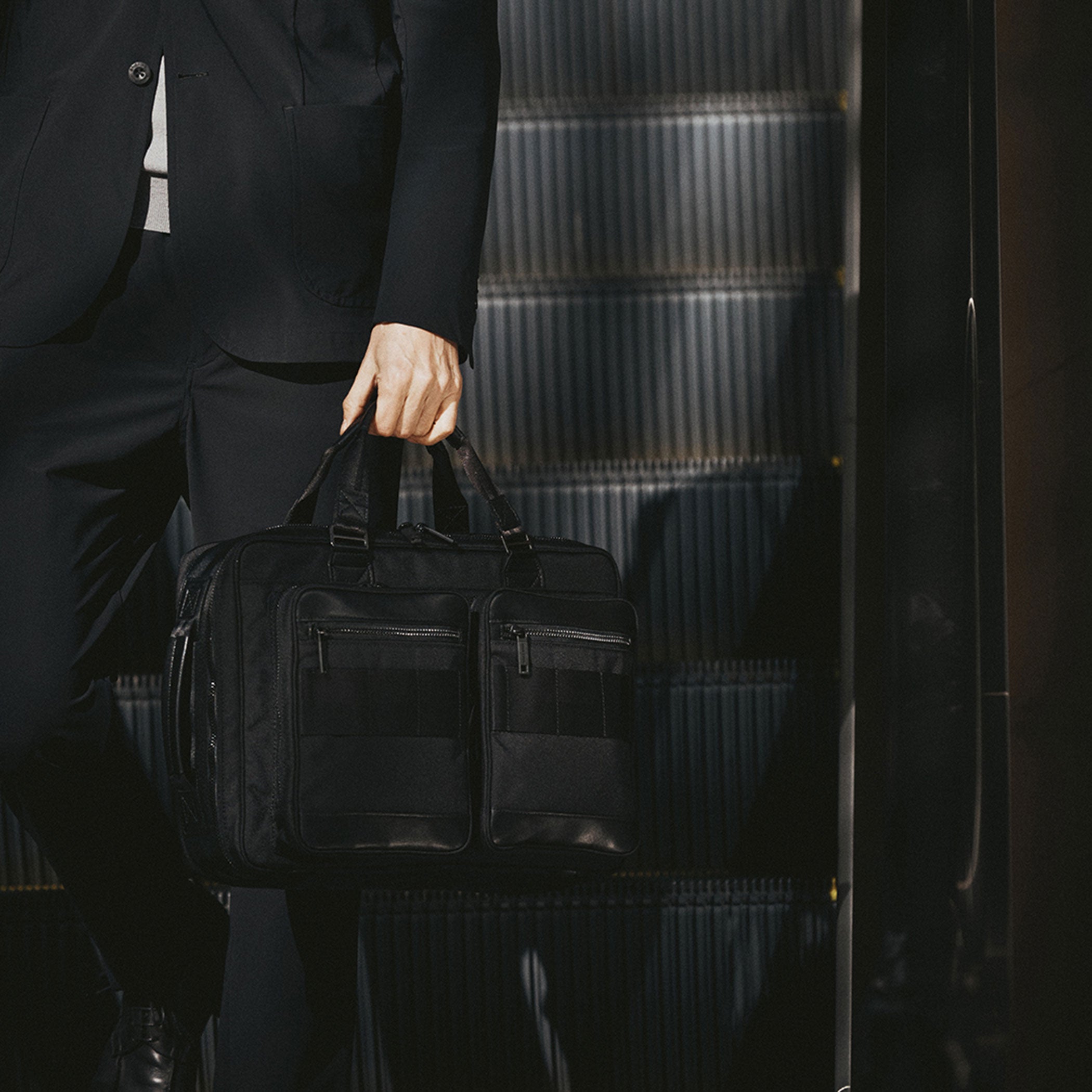 BLACK LINE Made in Japan Business Bags - BRIEFING Official
