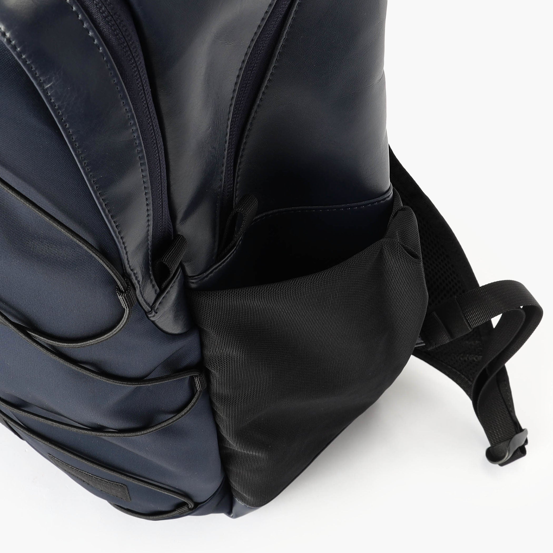 BLK White Mountaineering®︎ DT PACK