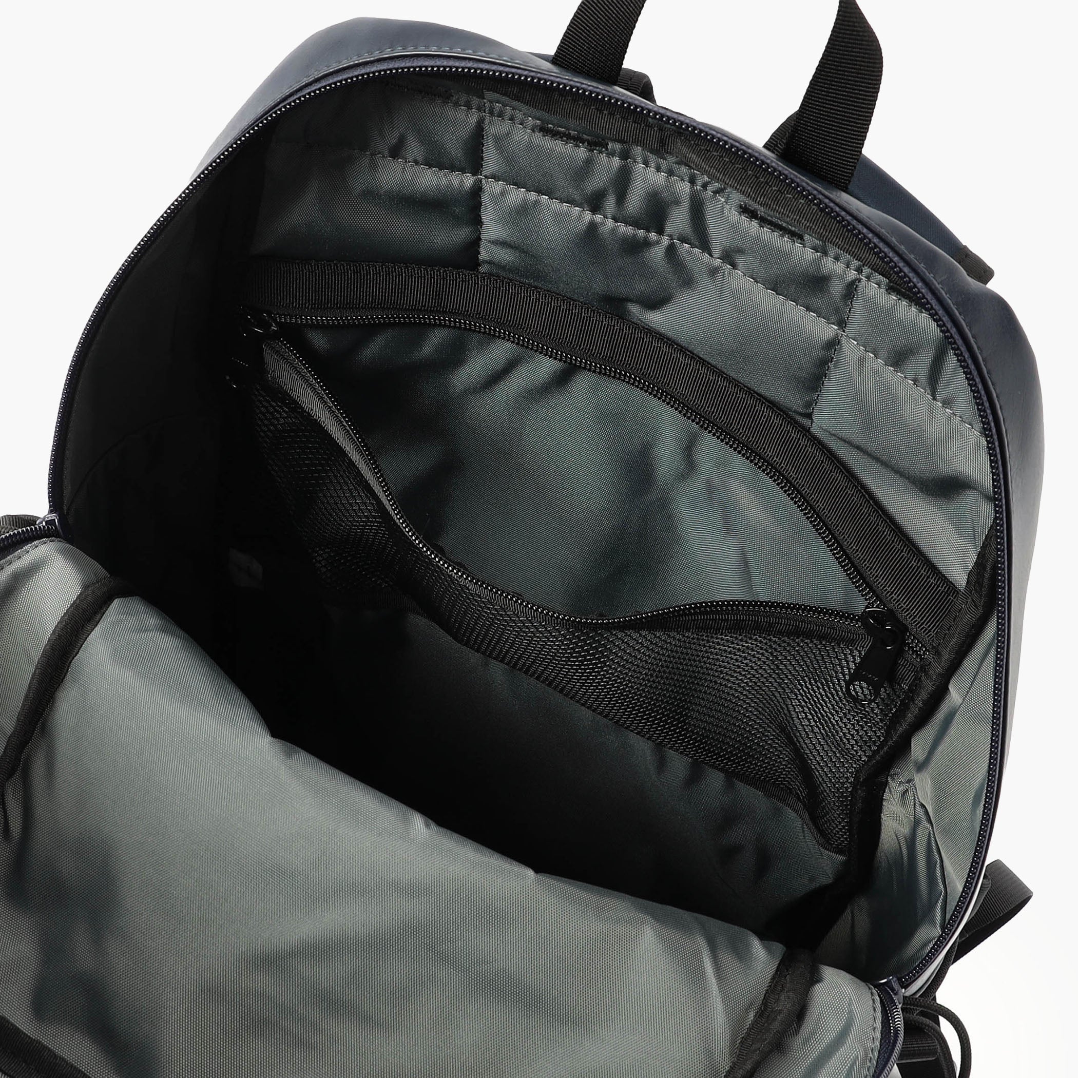 BLK White Mountaineering®︎ DT PACK