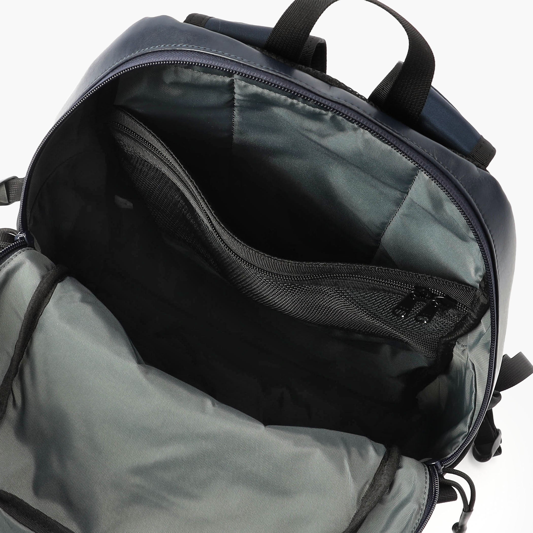 BLK White Mountaineering®︎ DT PACK